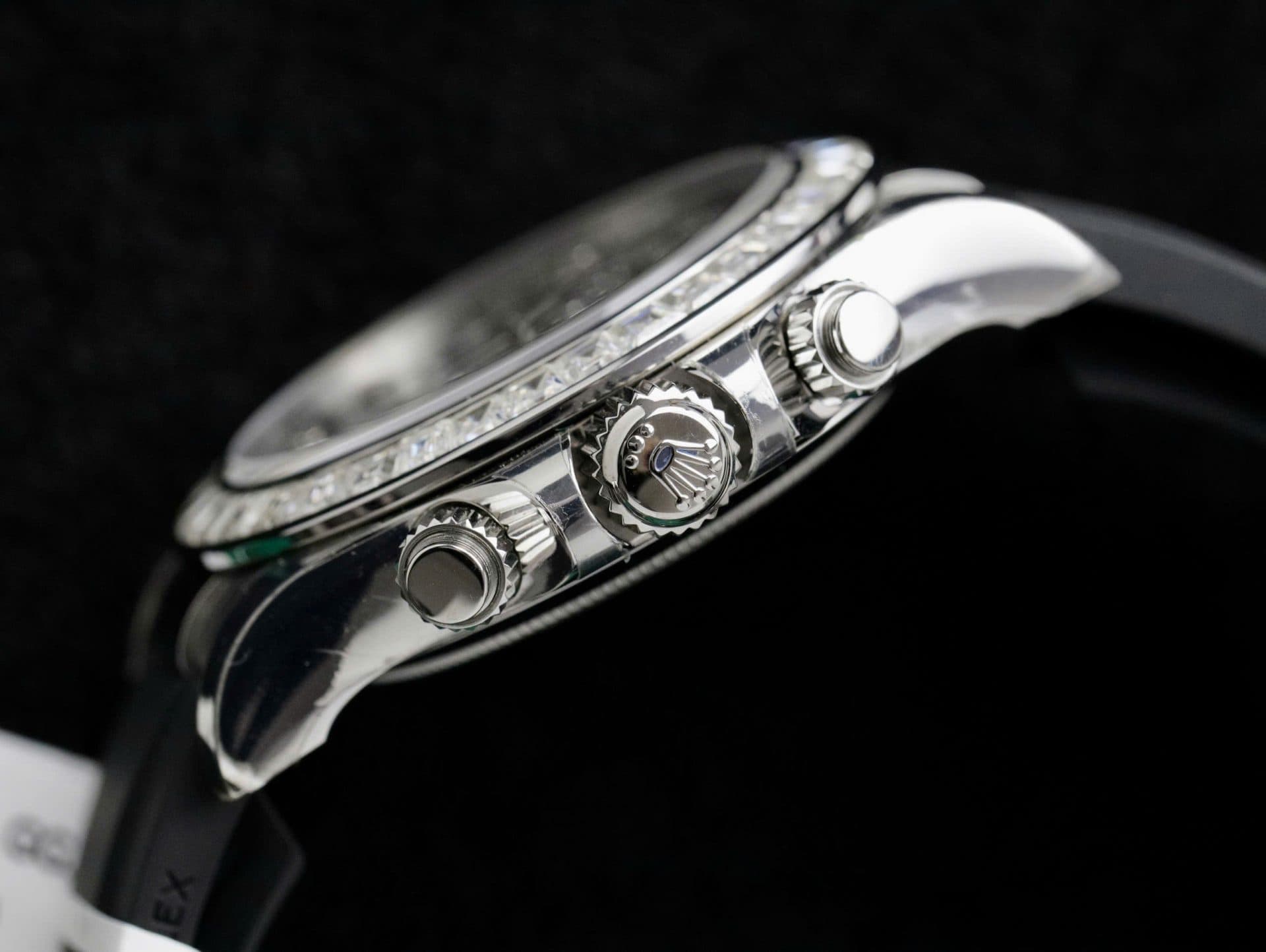 Dong-Ho-Rolex-Daytona-Che-Tac-Mat-Thien-Thach-Do-Kim-Cuong-Moissanite-Baguette-40mm-7-1
