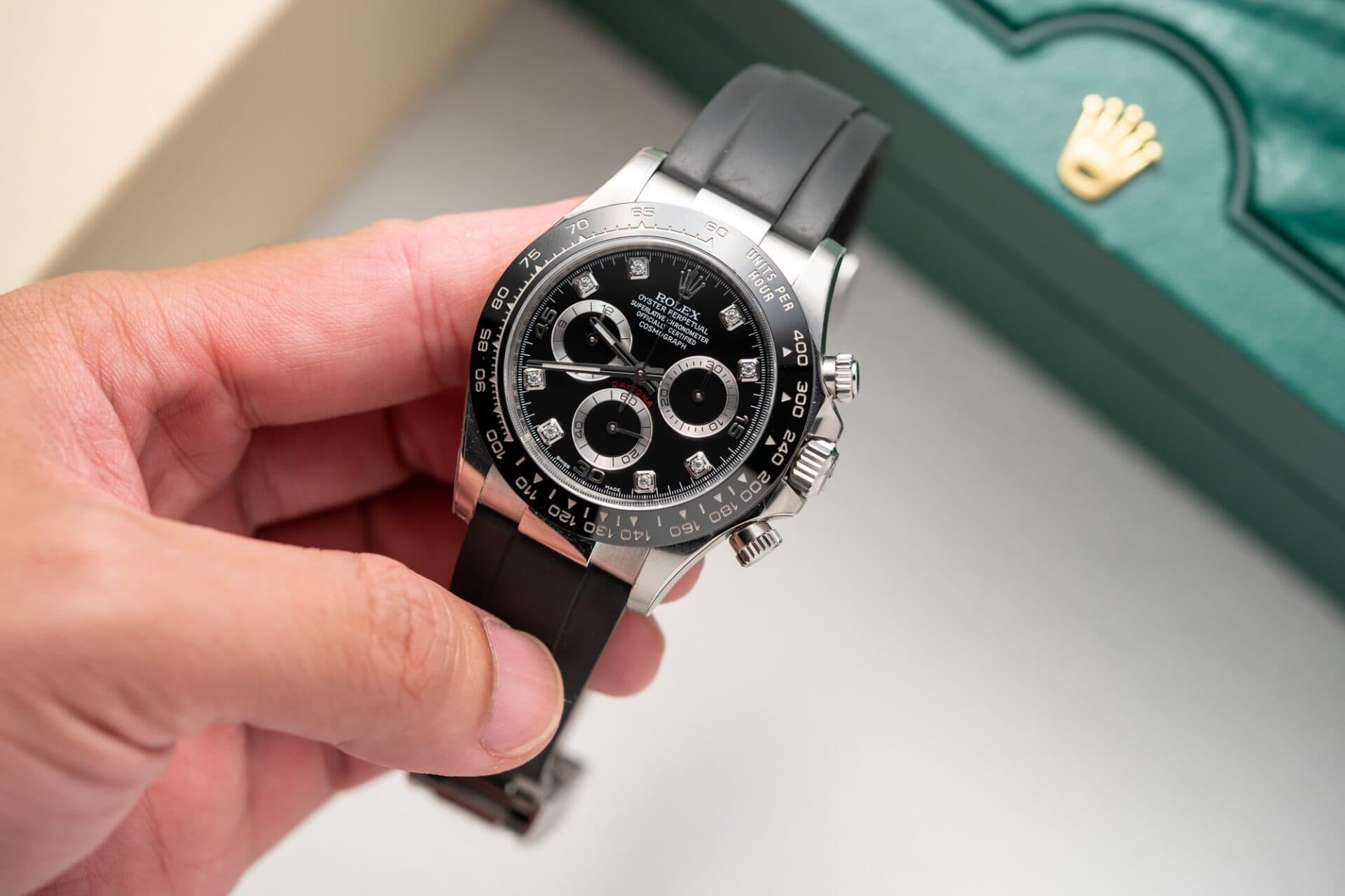 Dong-Ho-Rolex-Daytona-Cosmograph-116519LN-Replica-1-1-Mat-Den-Clean-Factory-40mm-2-1