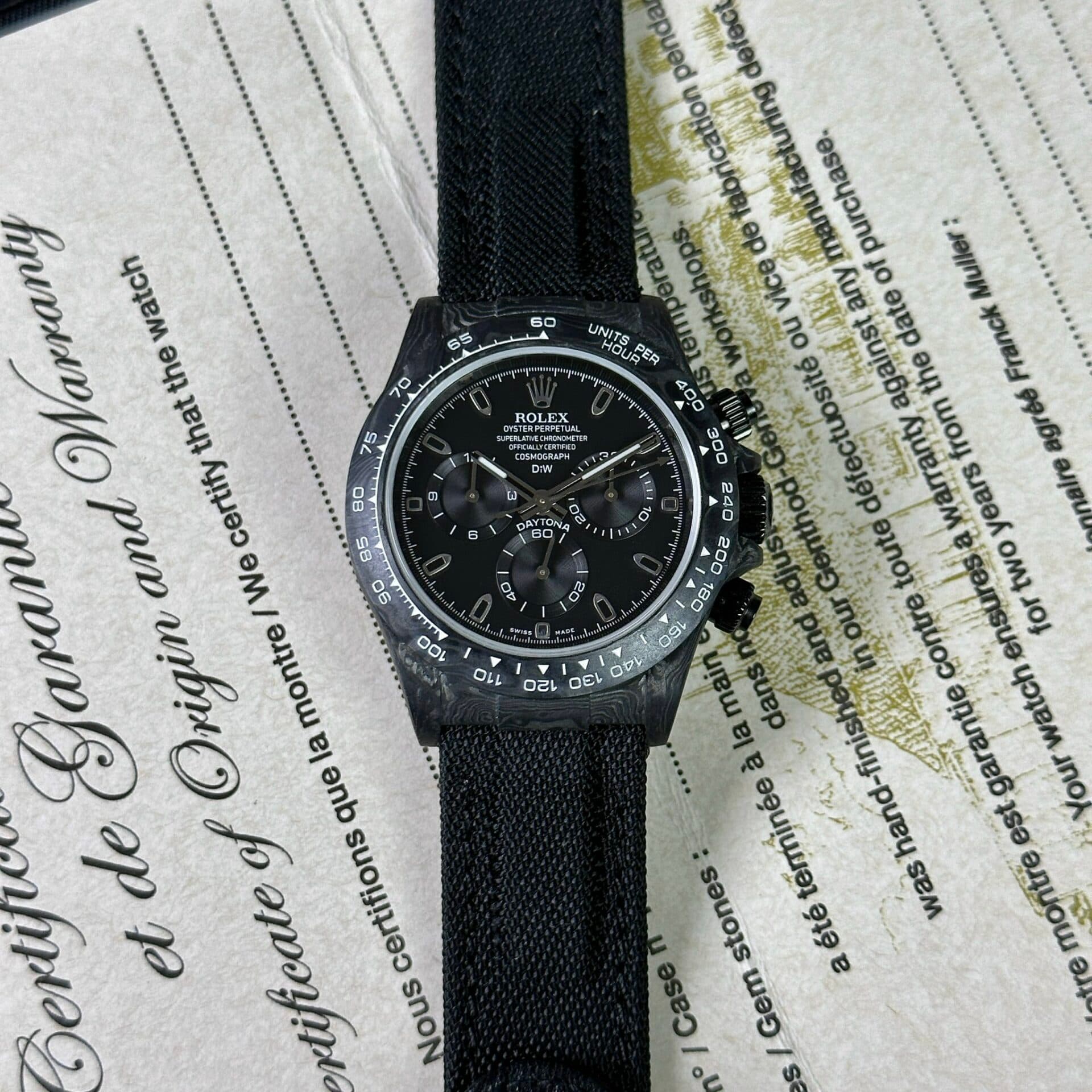 Dong-Ho-Rolex-Daytona-Diw-Carbon-Rep-Cao-Cap-Sieu-Nhe-40mm-1-1