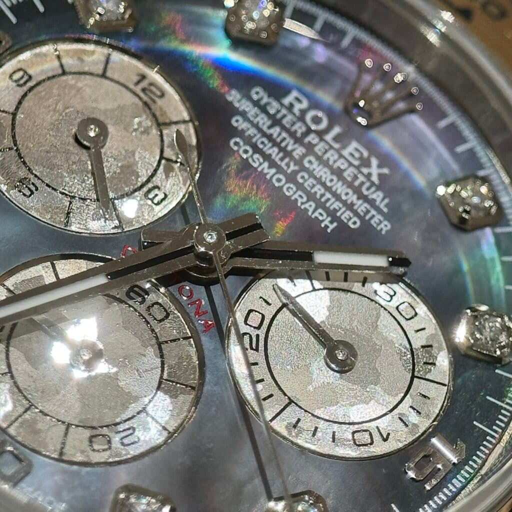 Dong-Ho-Rolex-Daytona-Mat-Xa-Cu-Tim-Coc-So-Moissanite-40mm-6-1