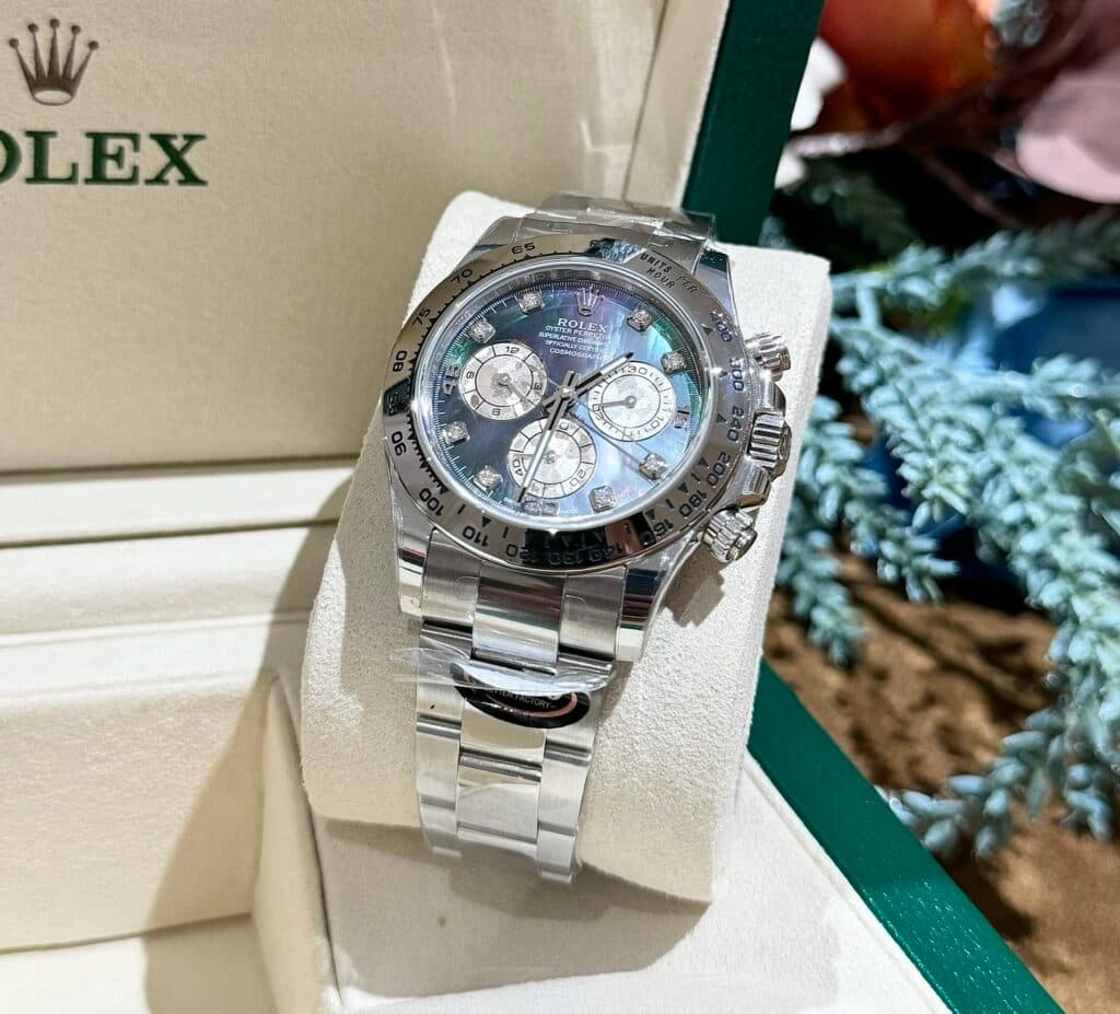 Dong-Ho-Rolex-Daytona-Mat-Xa-Cu-Tim-Coc-So-Moissanite-40mm-8-1