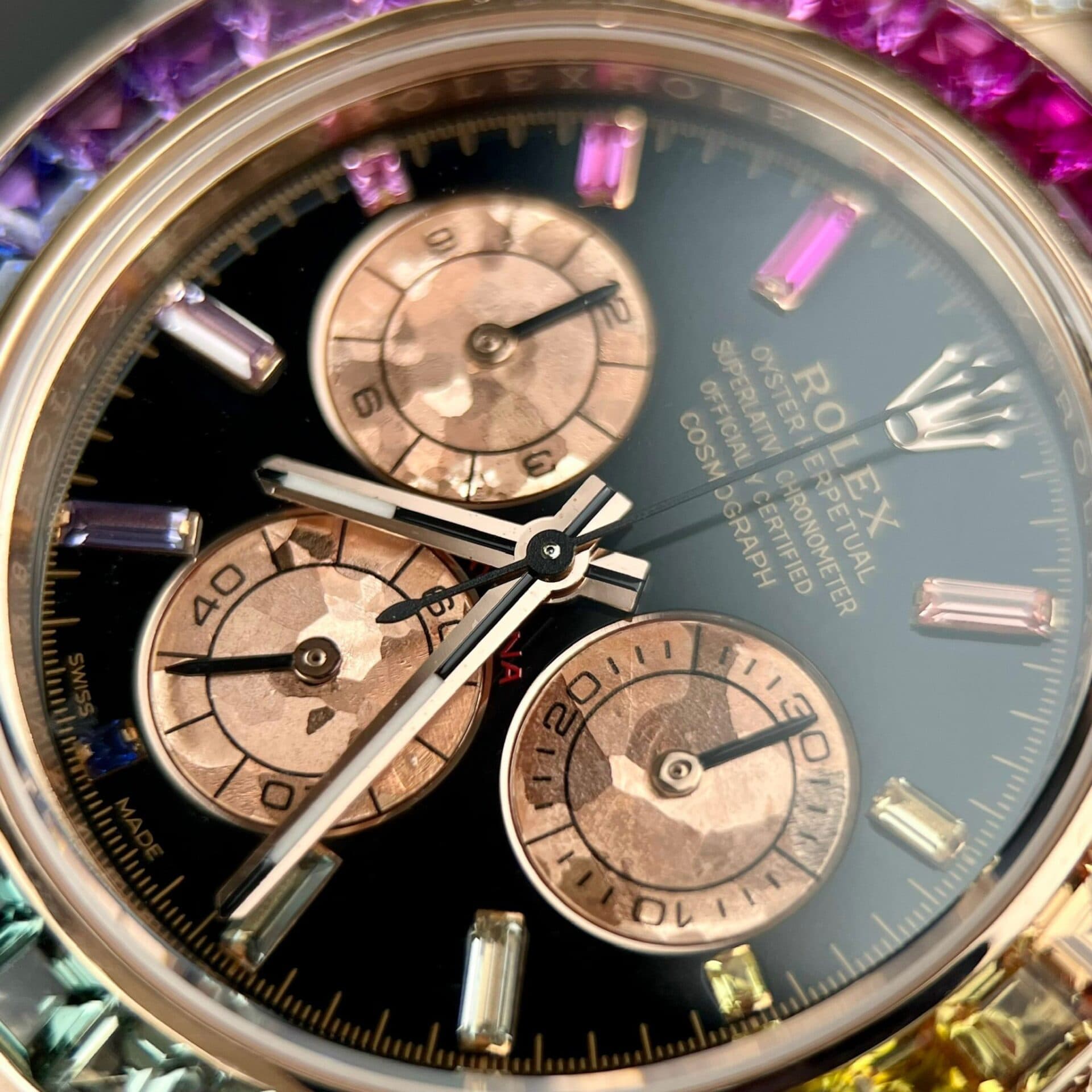 Dong-Ho-Rolex-Daytona-Rainbow-116595RBOW-Boc-Vang-Do-Kim-Cuong-Moissanite-40mm-6-1
