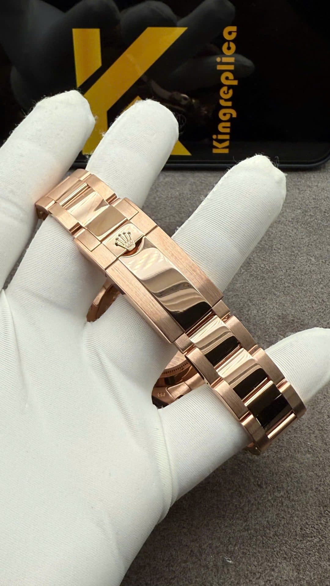 Dong-Ho-Rolex-Daytona-Rainbow-Che-Tac-Vang-Khoi-Dinh-Kim-Cuong-Tu-Nhien-40mm-7-1