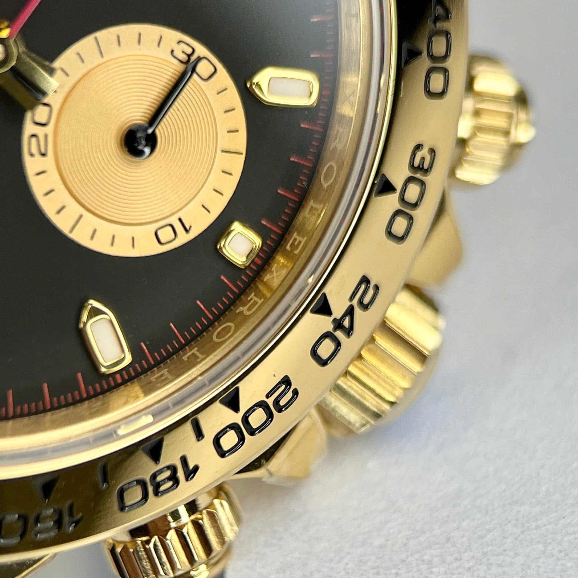 Dong-Ho-Rolex-Daytona-Replica-11-Mat-Den-Coc-So-Da-Quang-Nha-May-BT-40mm-6-1