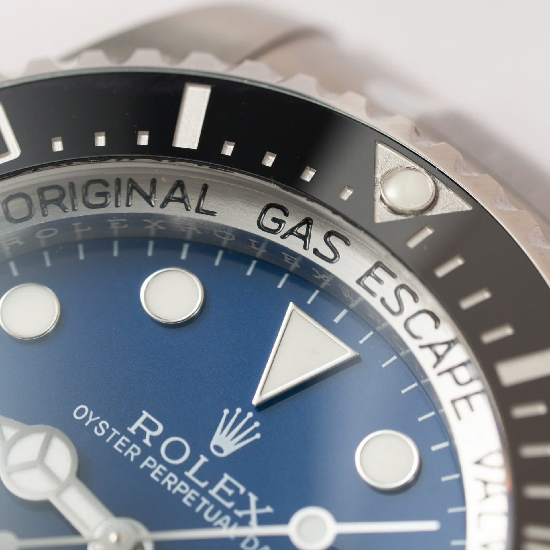 Dong-Ho-Rolex-DeepSea-126660-Replica-11-Cao-Cap-Mat-So-D-Blue-Nha-May-V9-44mm-1-1