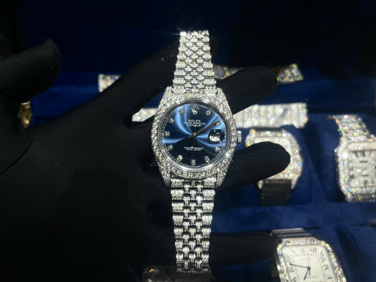 Dong-Ho-Rolex-Do-Kim-Cuong-Moissanite-DateJust-Mat-Xanh-Blue-41mm-1-1