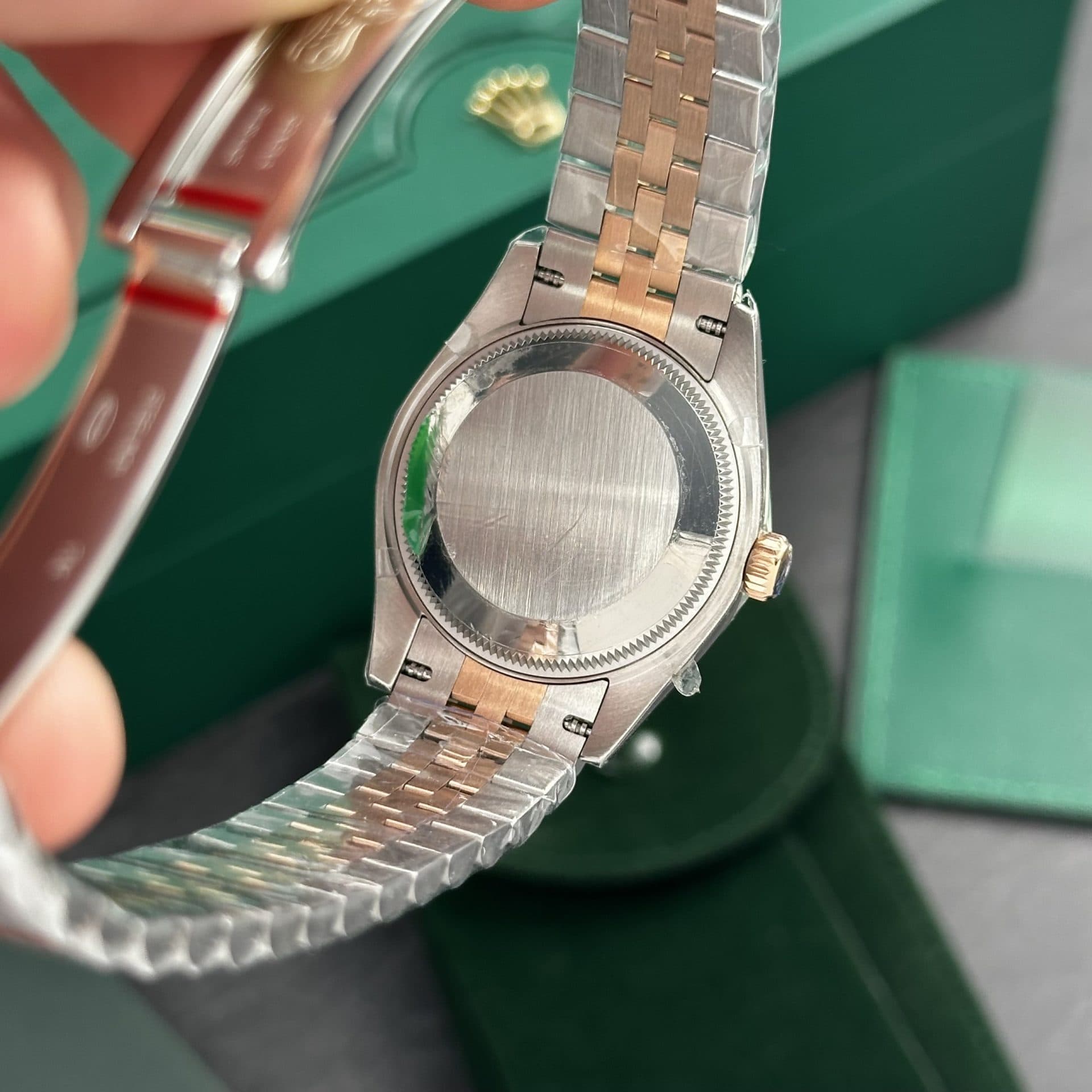 Dong-Ho-Rolex-Fake-11-1