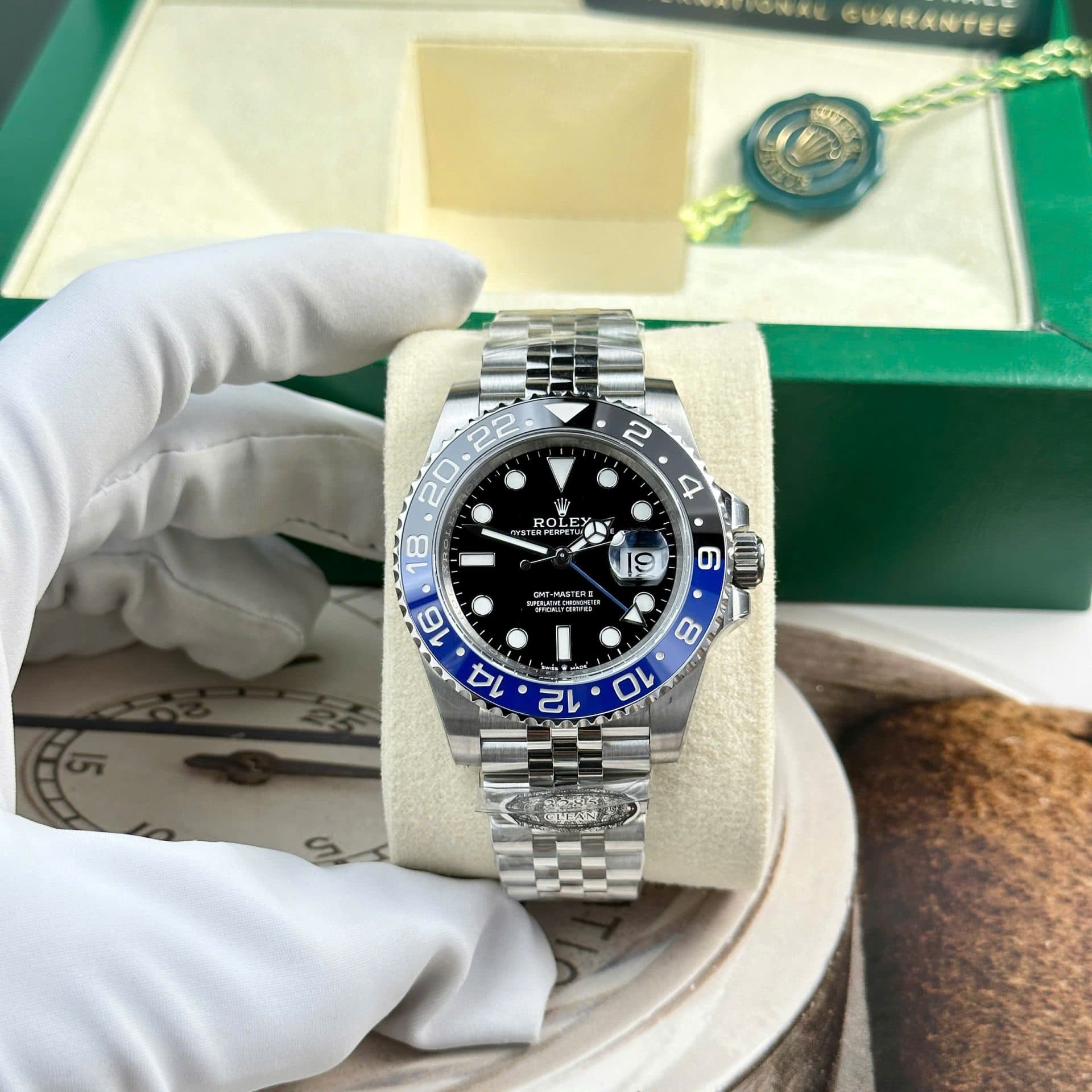 Dong-Ho-Rolex-GMT-Master-II-126710BLNR-Rep-11-Batgirl-Clean-Factory-40mm-13-1