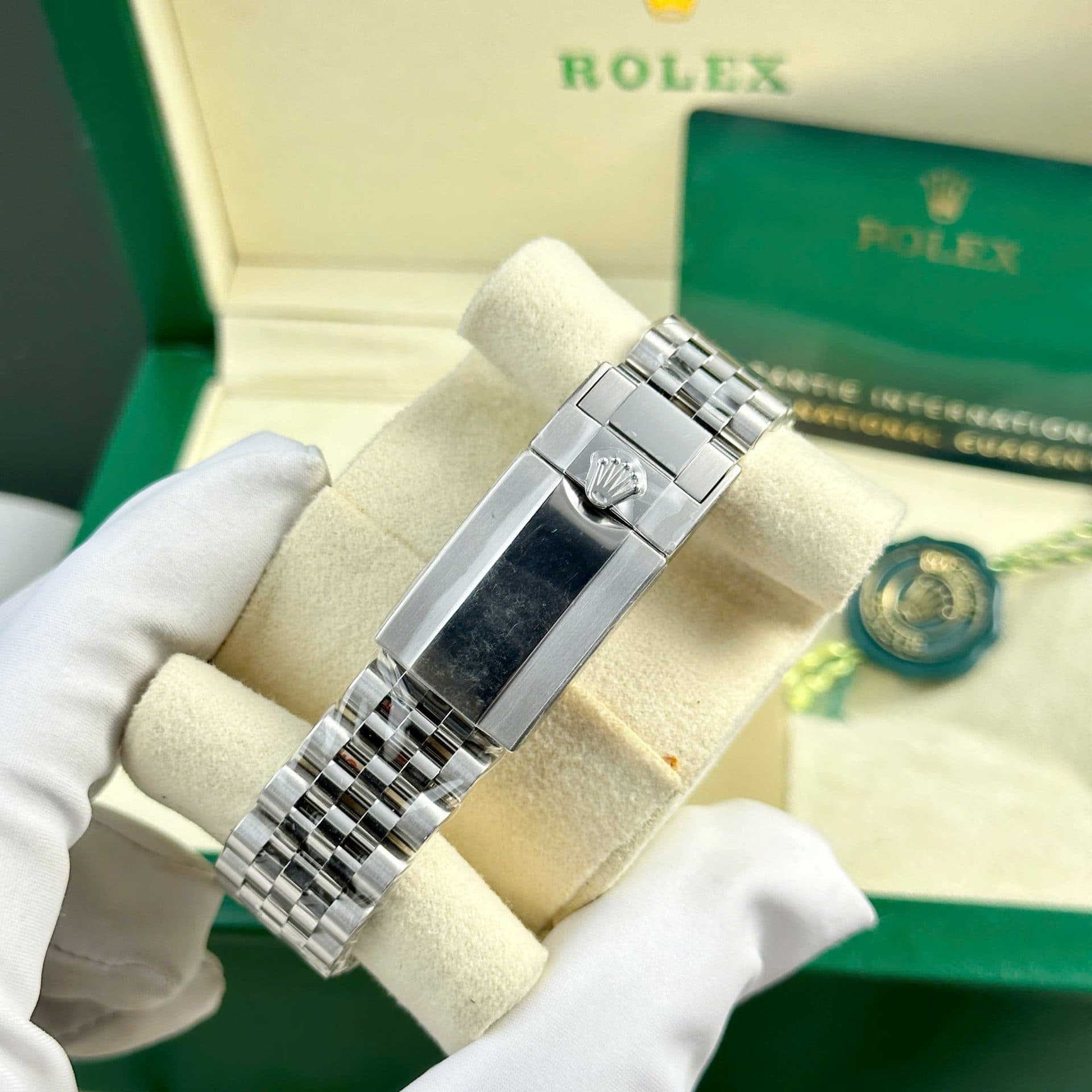Dong-Ho-Rolex-GMT-Master-II-126710BLNR-Rep-11-Batgirl-Clean-Factory-40mm-16-1