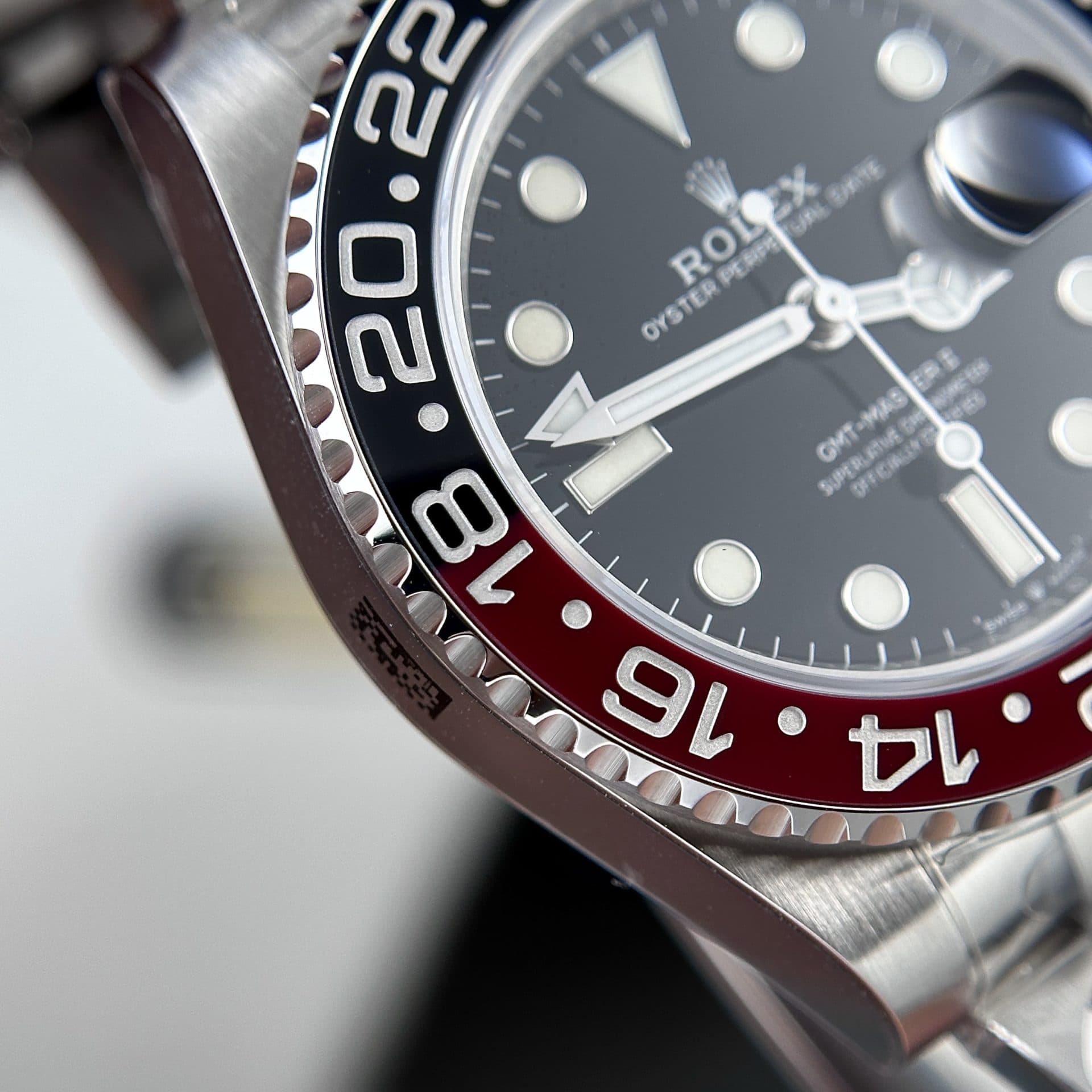 Dong-Ho-Rolex-GMT-Master-II-Coke-Replica-Cao-Cap-Nha-May-Clean-40mm-4-1