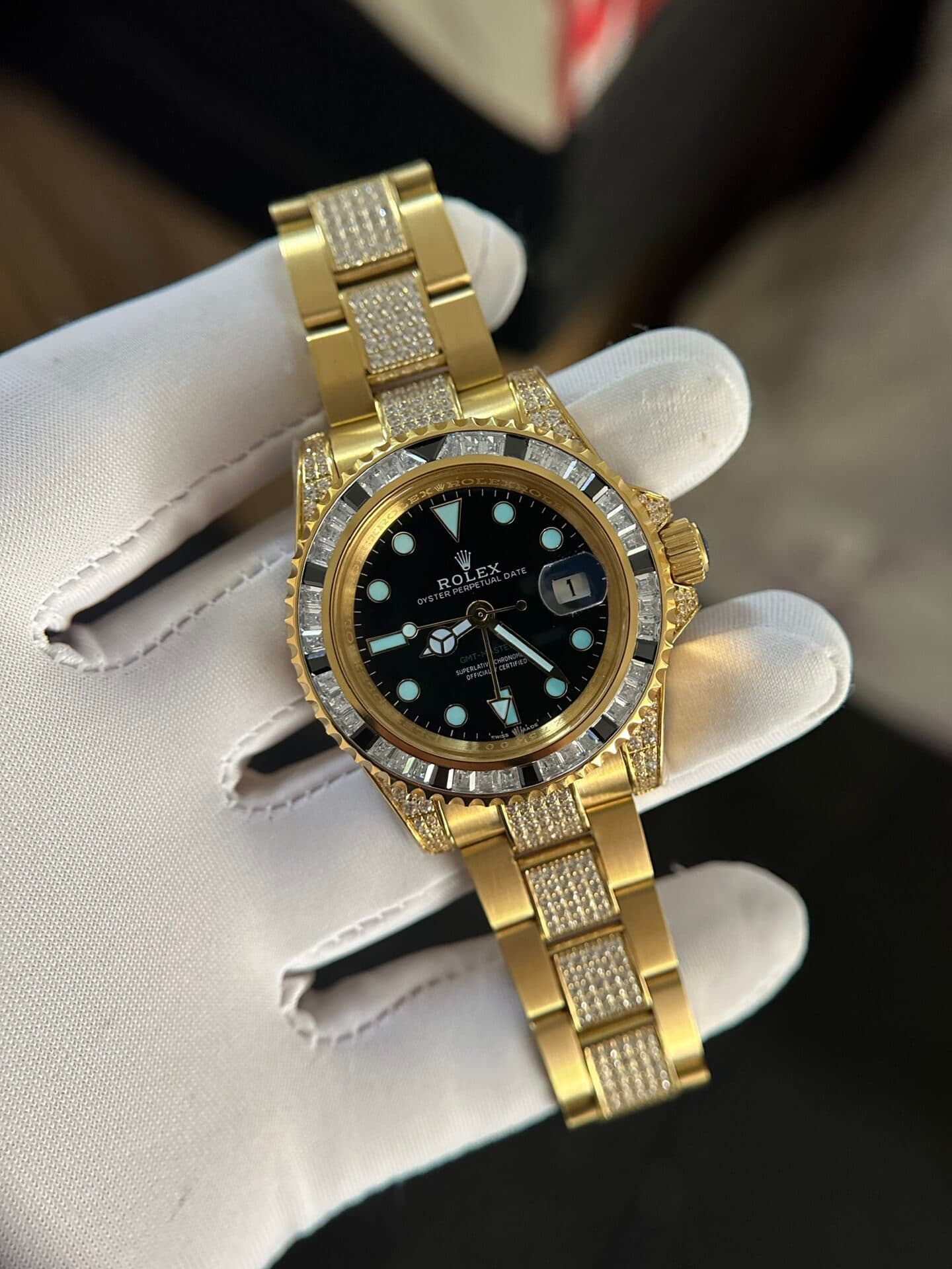 Dong-Ho-Rolex-GMT-Master-II-Fake-11-Dinh-Full-Da-Mat-Den-40mm-2-1