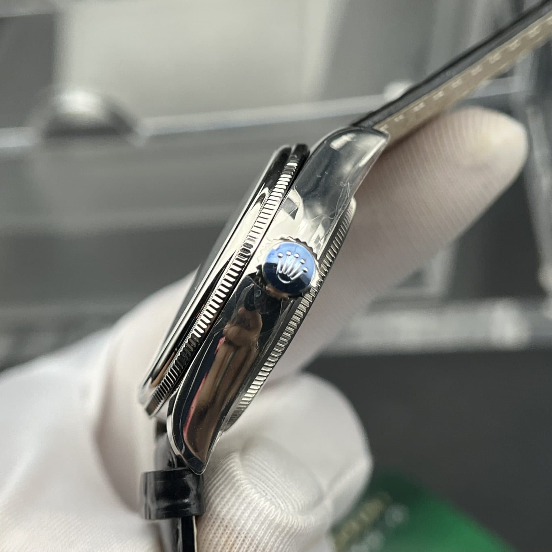 Dong-Ho-Rolex-Moonphase-50535-Rep-11-Nam-Day-Da-Mau-Den-39mm-7-1