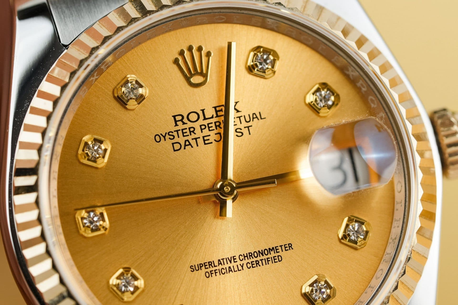 Dong-Ho-Rolex-Nam-Rep-11-DateJust-126233-Mat-So-Vang-Champagne-Boc-Vang-That-36mm-4-1
