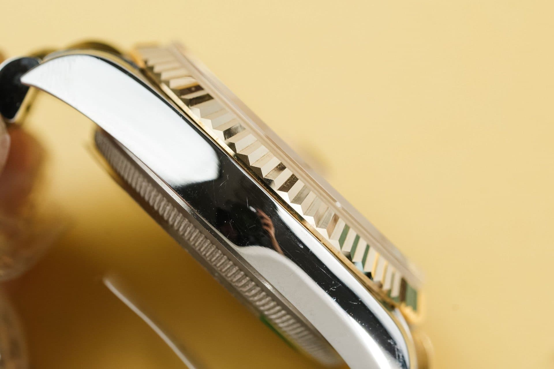 Dong-Ho-Rolex-Nam-Rep-11-DateJust-126233-Mat-So-Vang-Champagne-Boc-Vang-That-36mm-7-1