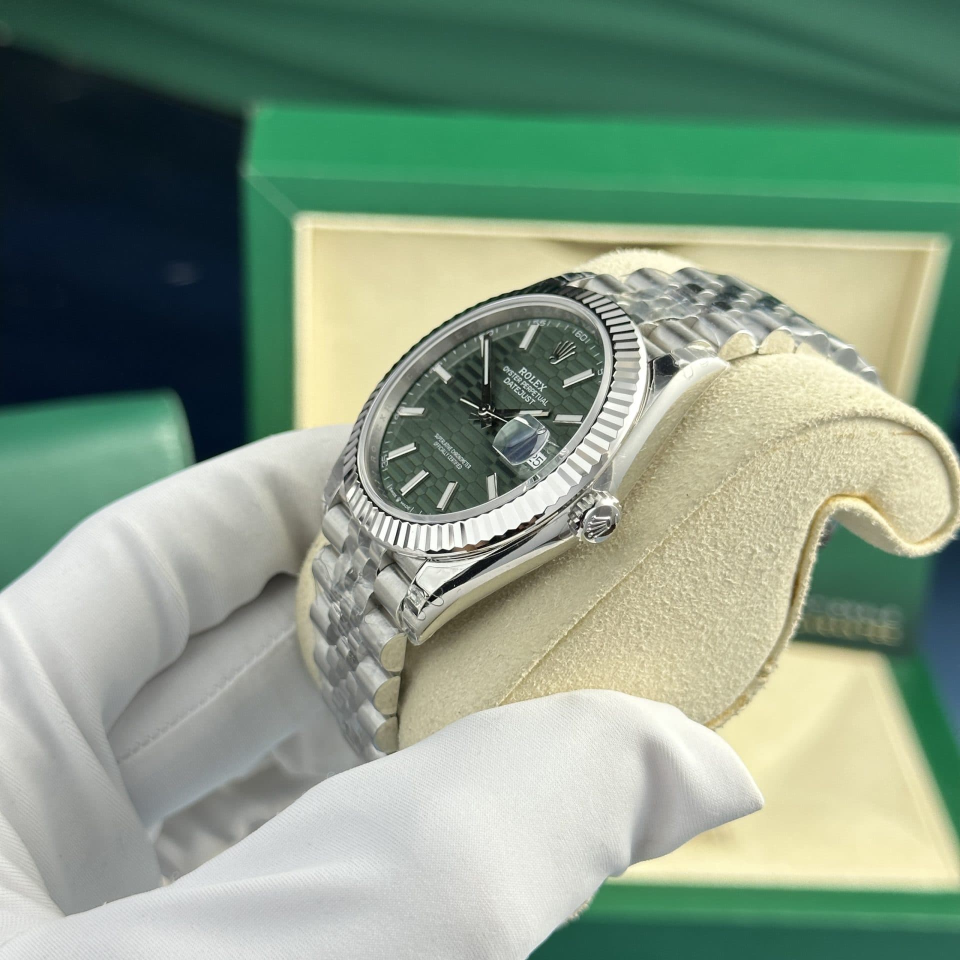 Dong-Ho-Rolex-Nam-Rep-11-DateJust-126334-Mat-So-Gap-Nep-VS-Factory-41mm-1-1