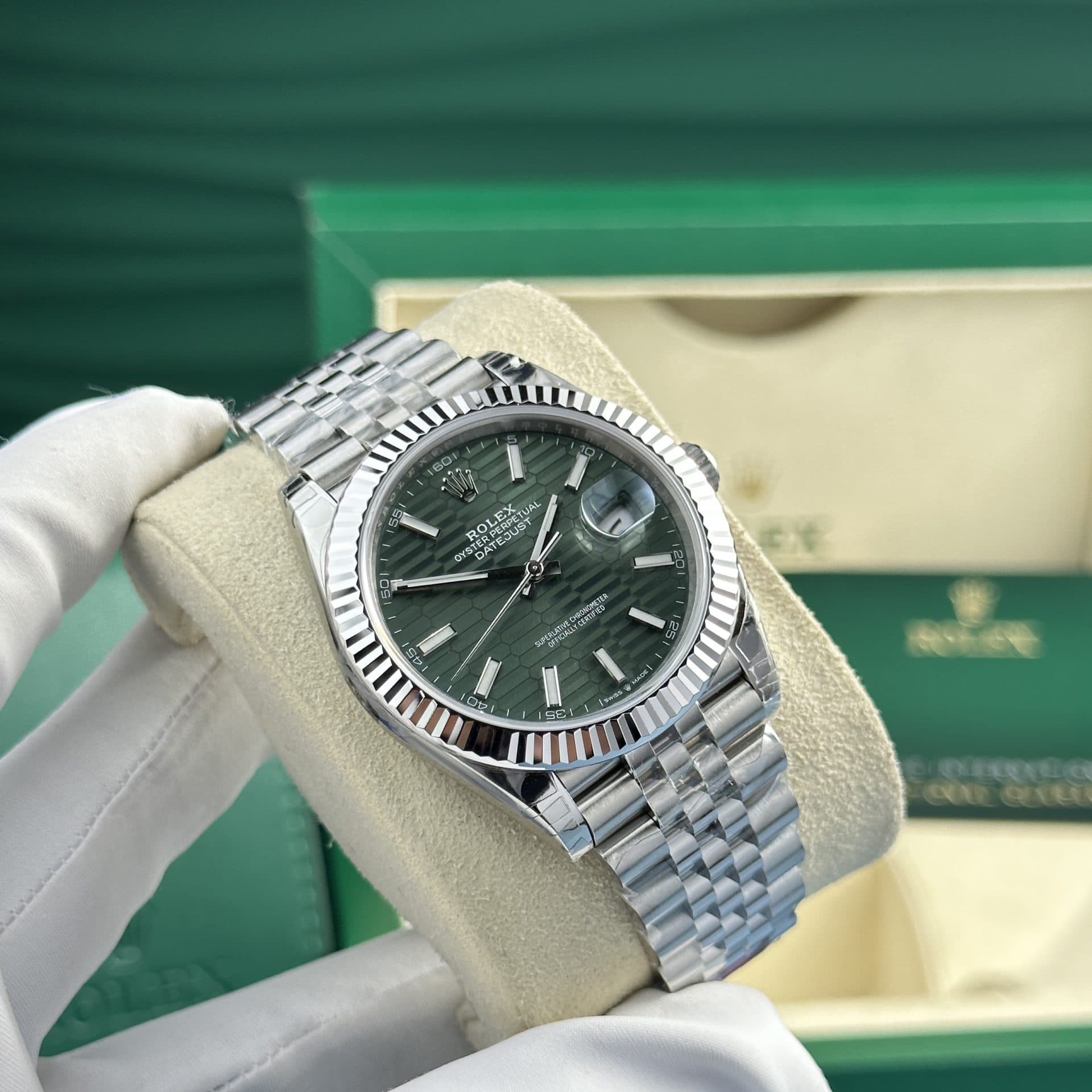 Dong-Ho-Rolex-Nam-Rep-11-DateJust-126334-Mat-So-Gap-Nep-VS-Factory-41mm-2-1