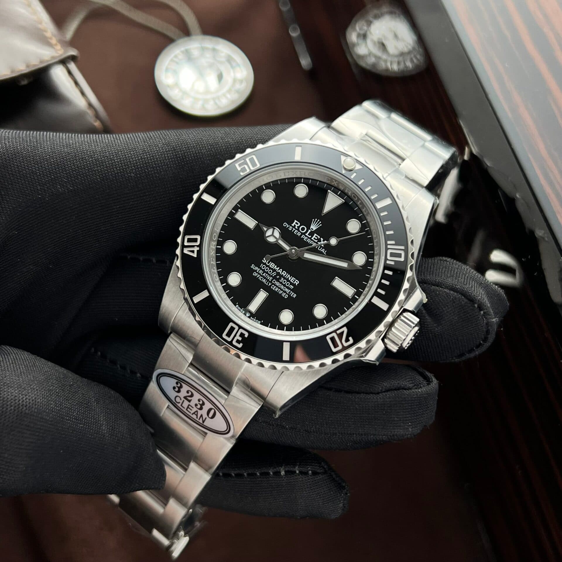 Dong-Ho-Rolex-Nam-Submariner-114060LN-Replica-11-Clean-Factory-40mm-3-scaled-1