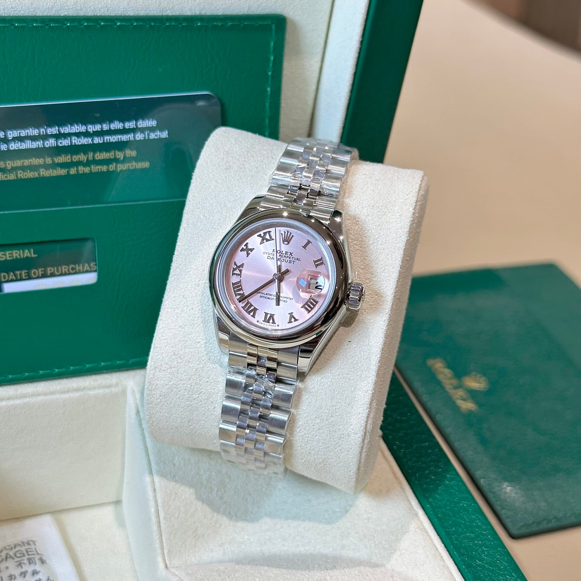 Dong-Ho-Rolex-Nu-Datejust-Mat-Hong-Fake-Cao-Cap-EW-31mm-2-1