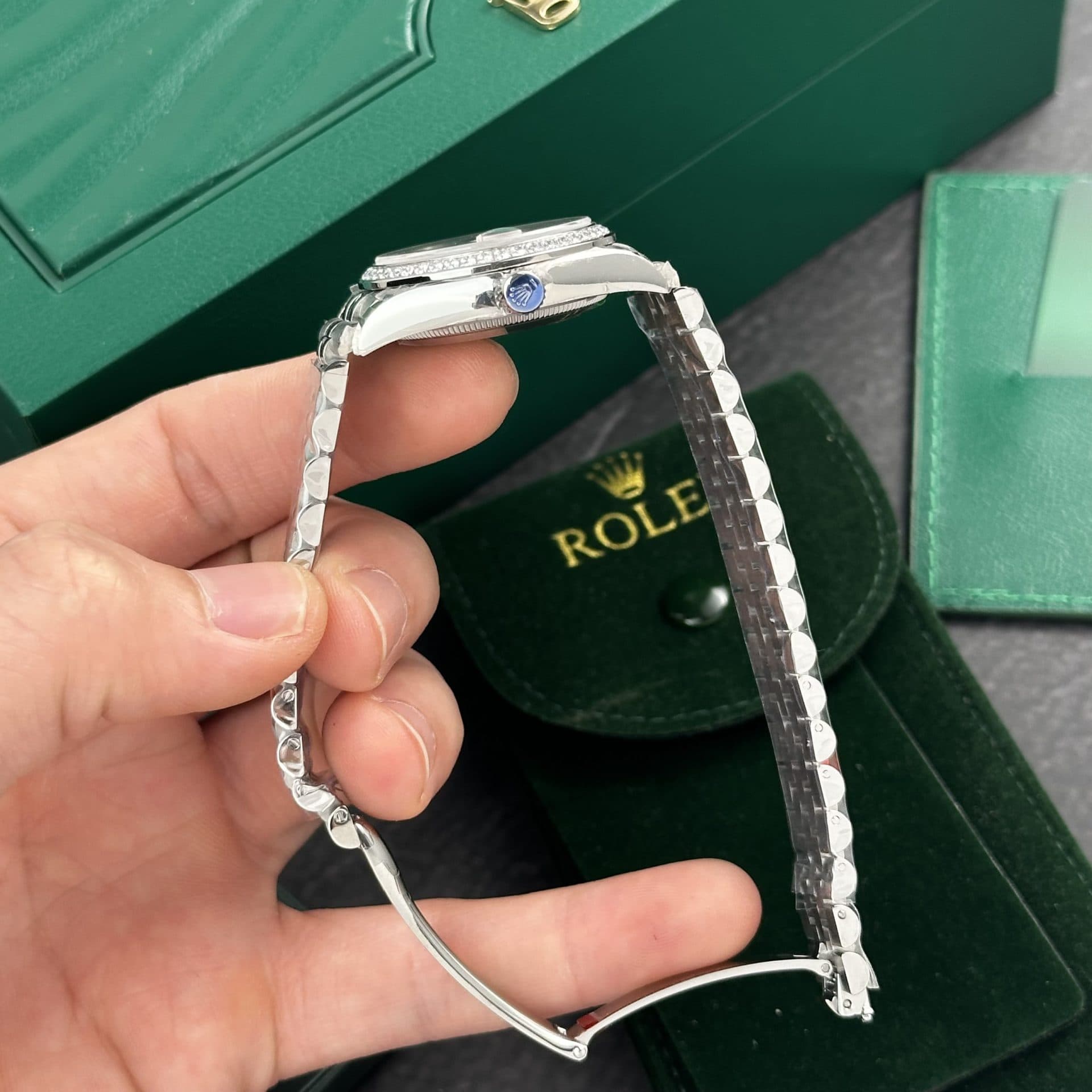 Dong-Ho-Rolex-Nu-Dinh-Da-1