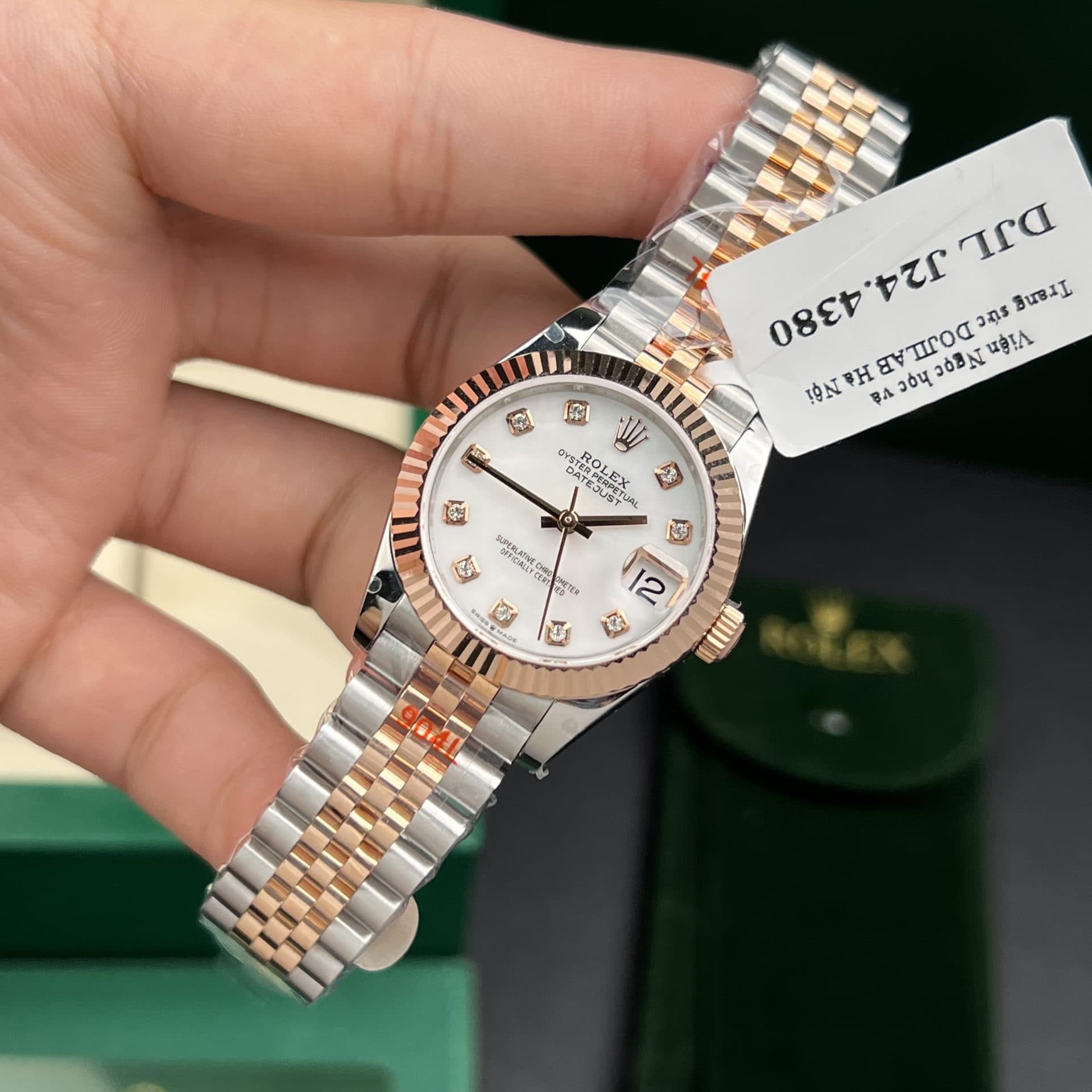 Dong-Ho-Rolex-Nu-Rep-11-DateJust-Mat-MOP-Boc-Vang-Hong-18K-GM-Factory-31mm-2-1