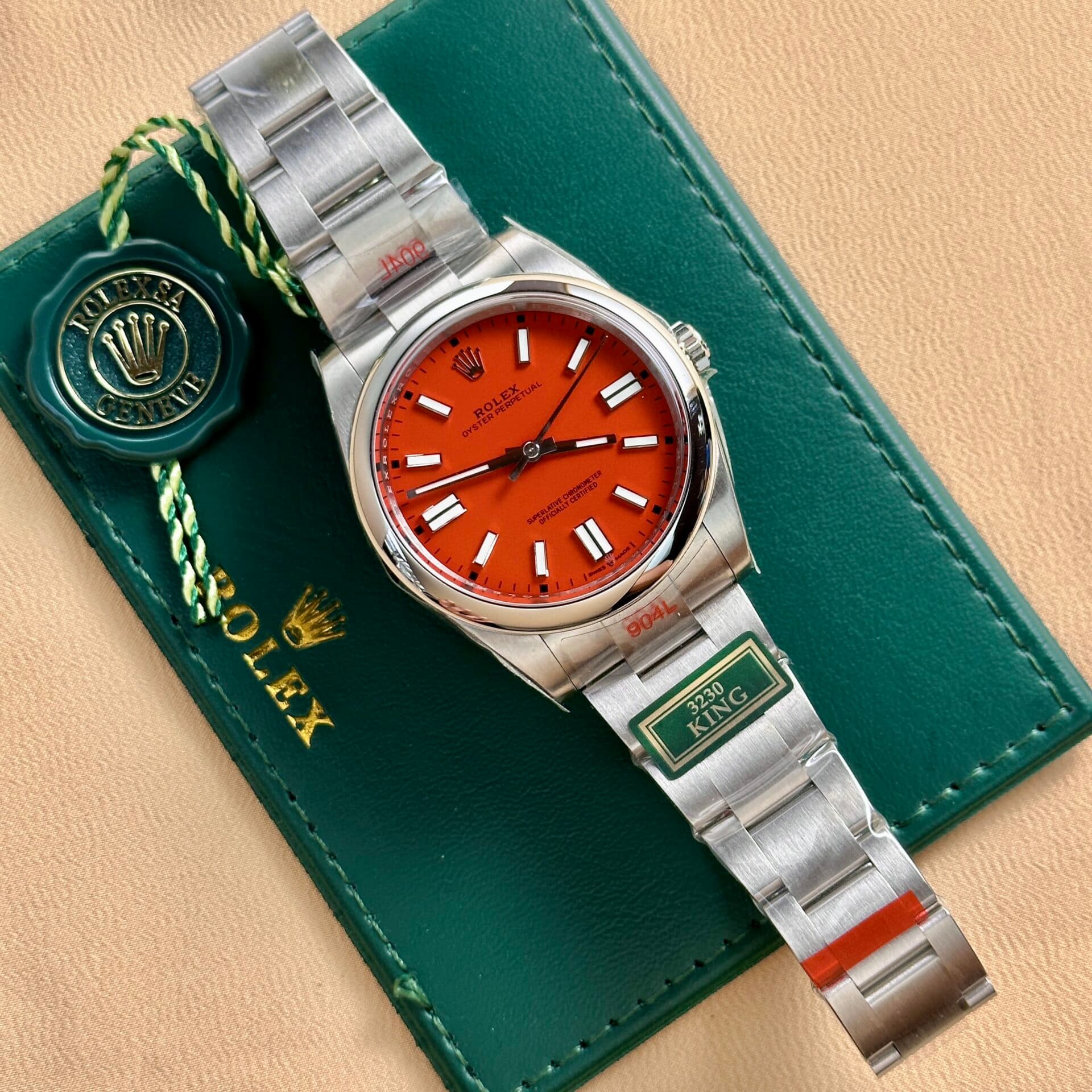 Dong-Ho-Rolex-Oyster-Perpetual-124300-Mat-Do-Nha-May-King-41mm-2-1