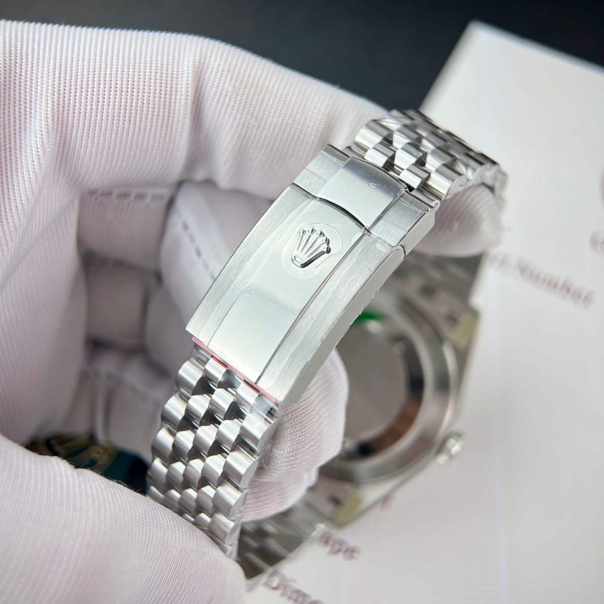Dong-Ho-Rolex-Rep-11-DateJust-126300-Mat-Wimbledon-VS-Factory-41mm-1-1