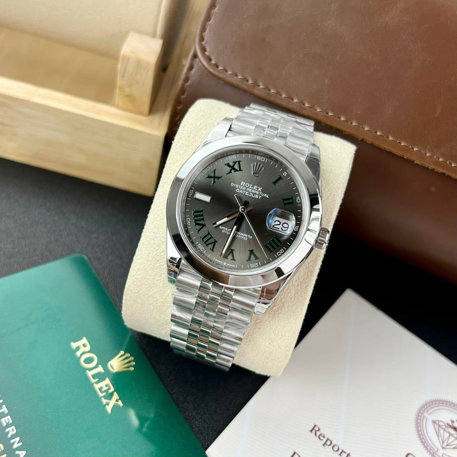 Dong-Ho-Rolex-Rep-11-DateJust-126300-Mat-Wimbledon-VS-Factory-41mm-2-1