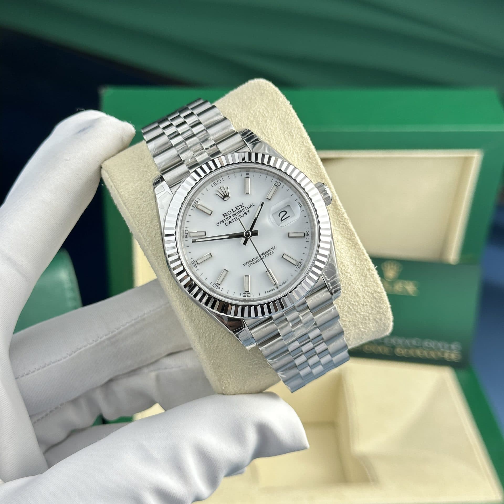 Dong-Ho-Rolex-Rep-11-DateJust-126334-Mat-So-So-Trang-Nha-May-VS-41mm-3-1
