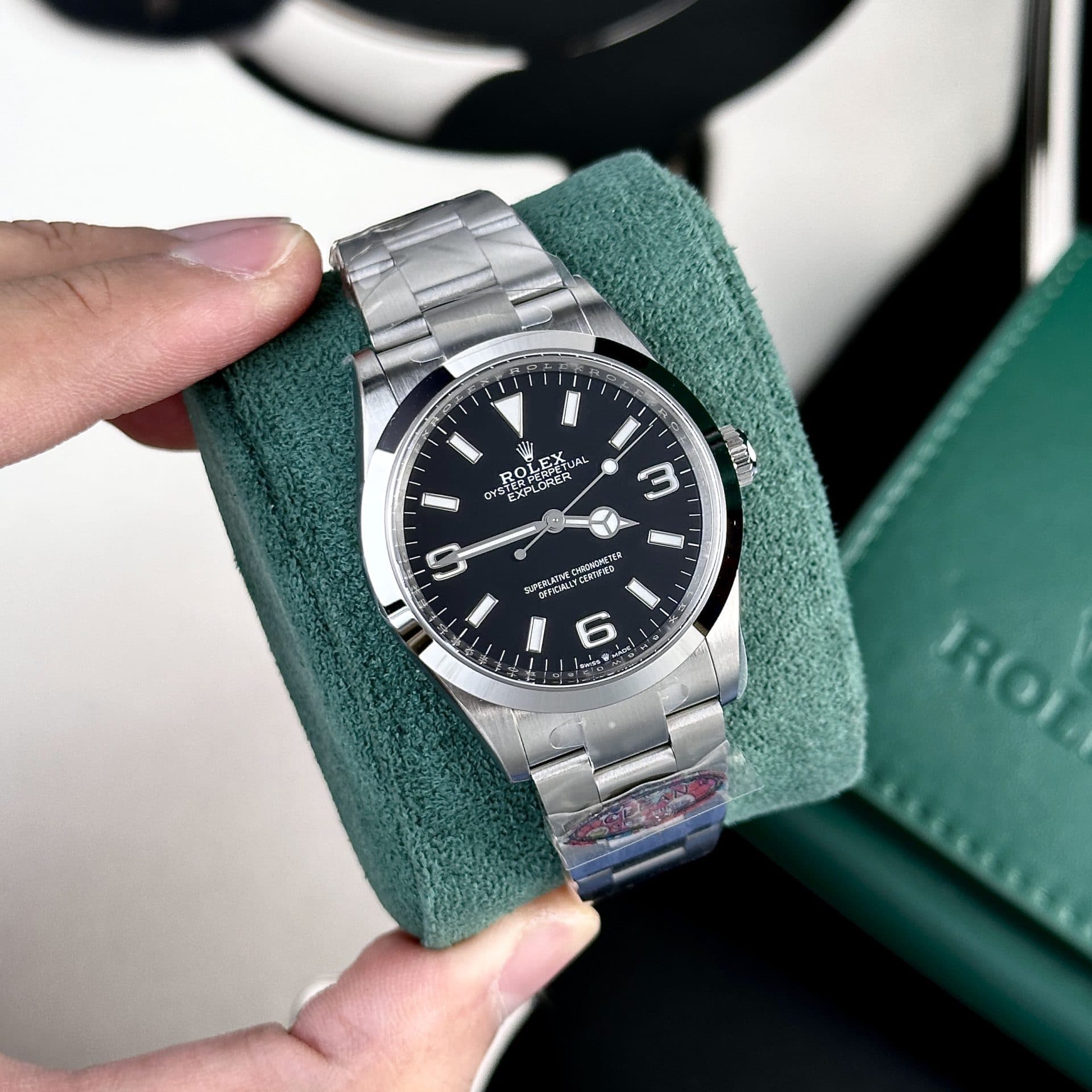Dong-Ho-Rolex-Rep-11-Explorer-124270-Nha-May-Clean-Cao-Cap-Nhat-36mm-2-1
