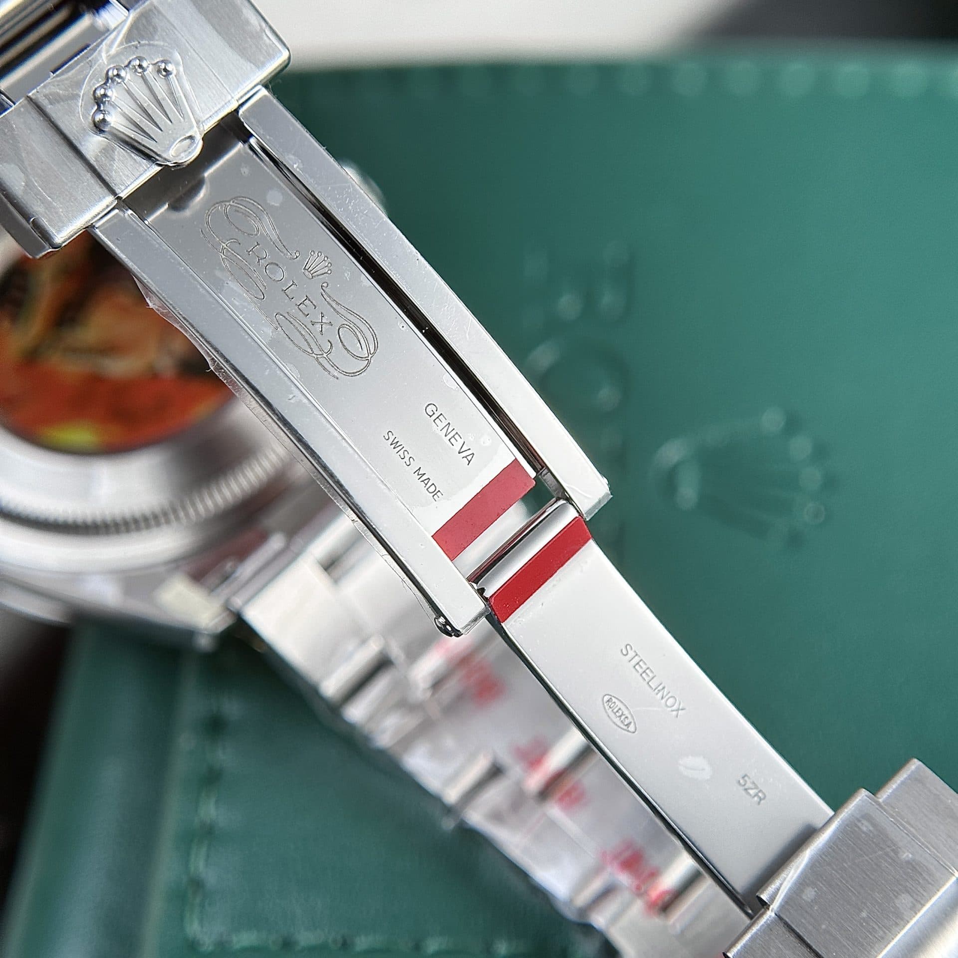 Dong-Ho-Rolex-Rep-11-Explorer-124270-Nha-May-Clean-Cao-Cap-Nhat-36mm-8-1