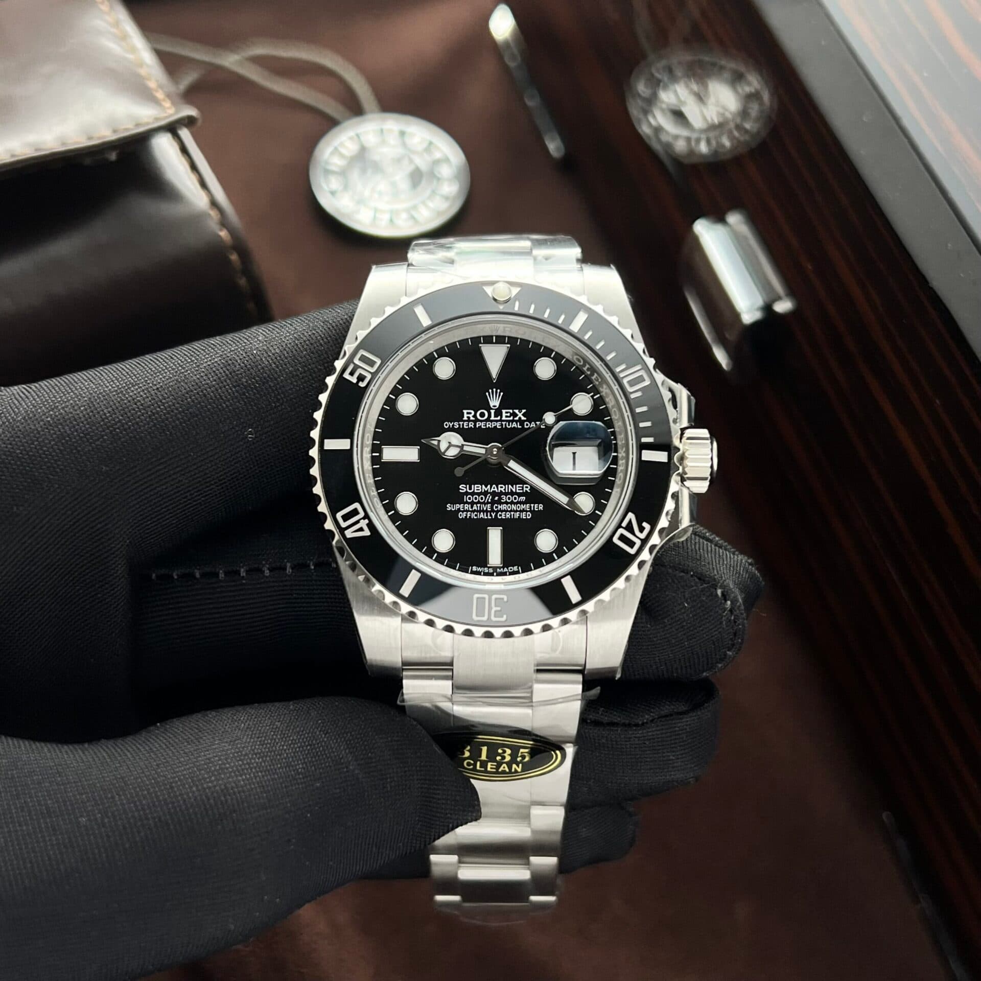 Dong-Ho-Rolex-Submariner-116610LN-Replica-11-Clean-Factory-3-scaled-1