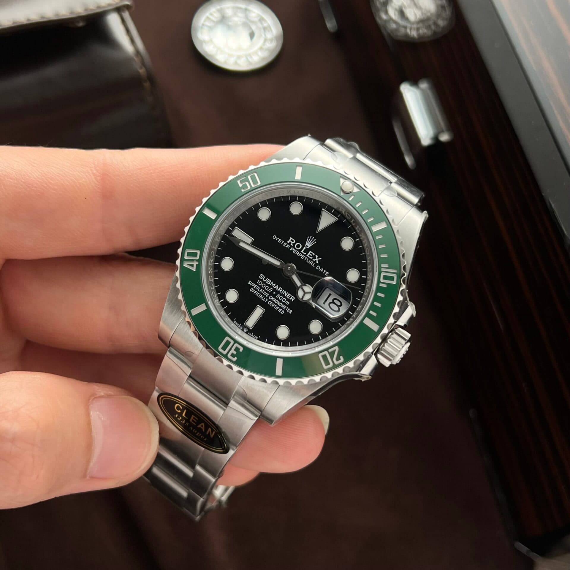Dong-Ho-Rolex-Submariner-126610LV-Stabucks-Rep-11-Nha-May-Clean-40mm-3-scaled-1