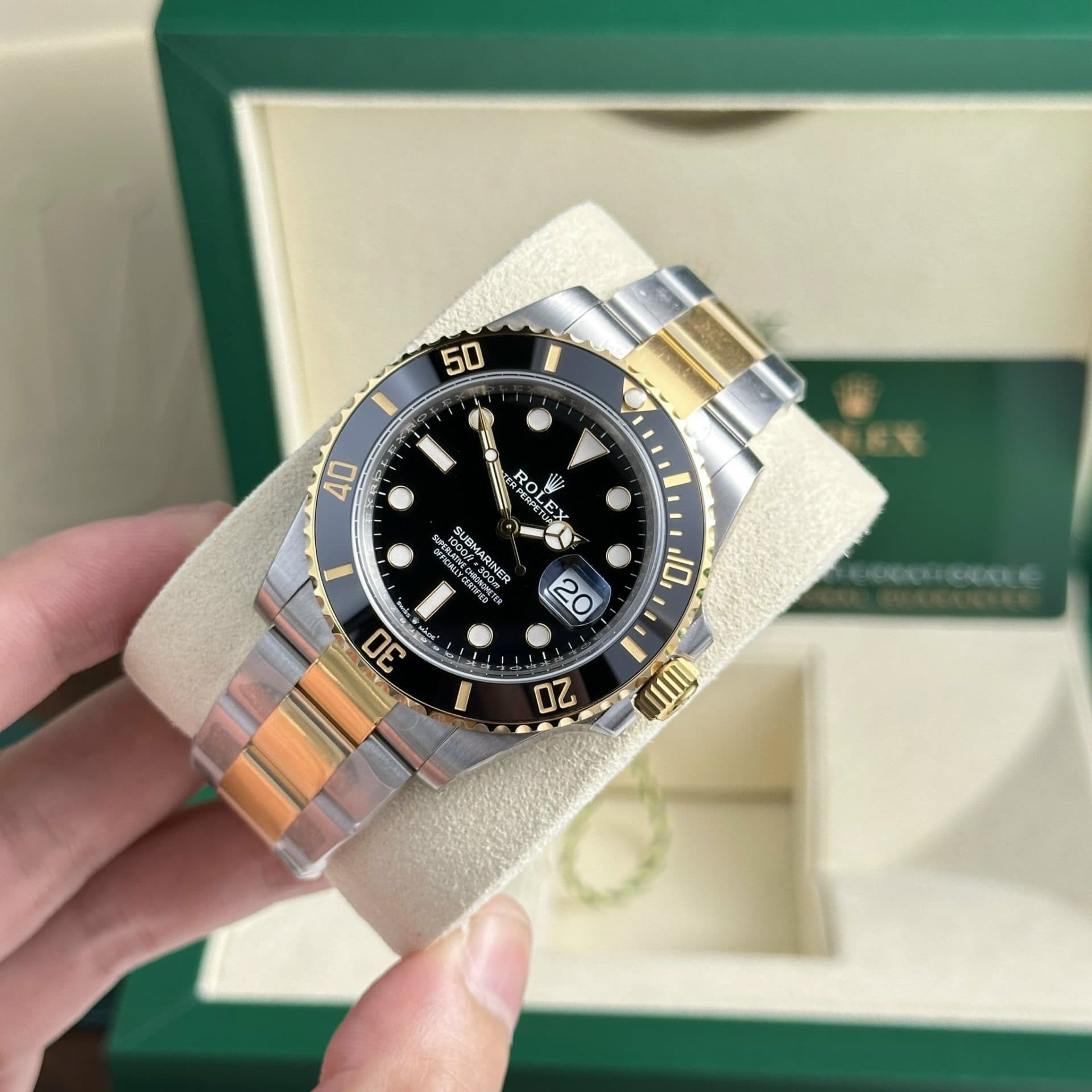 Dong-Ho-Rolex-Submariner-Date-126613LN-Replica-11-Nha-May-VS-41mm-4-1