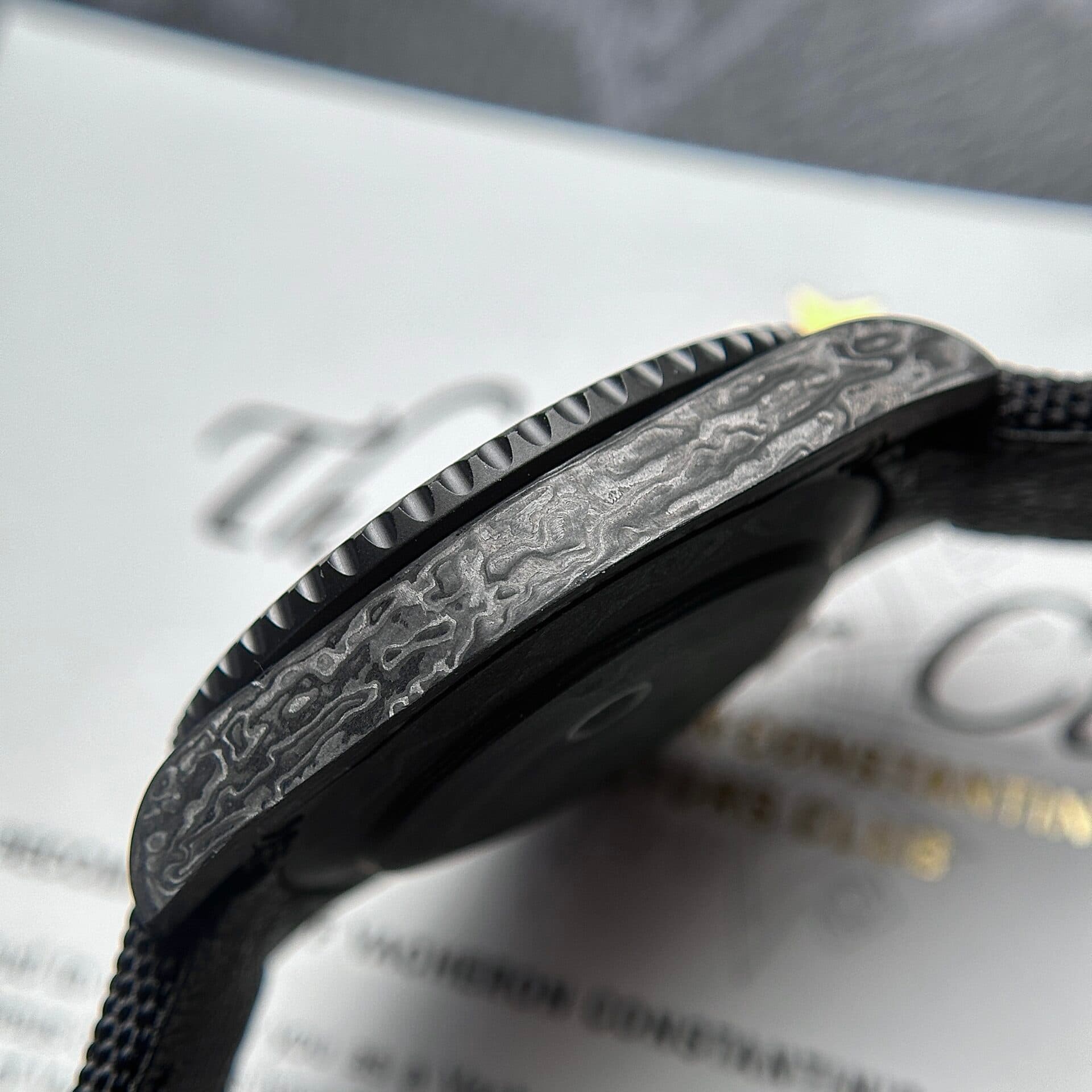 Dong-Ho-Rolex-Submariner-Diw-Vo-Soi-Carbon-Rep-11-May-Thuy-Sy-40mm-8-1
