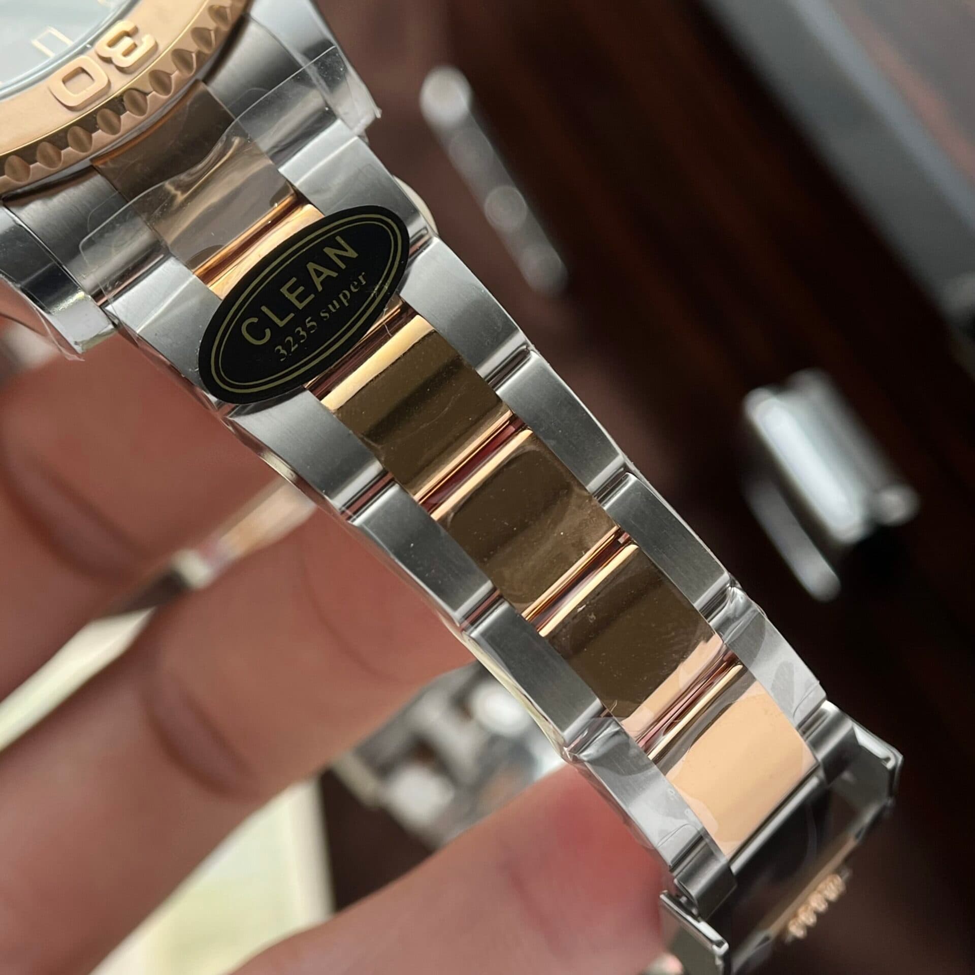 Dong-Ho-Rolex-Yacht-Master-126621-Mat-Chocolate-Rep-11-Clean-40mm-7-scaled-1