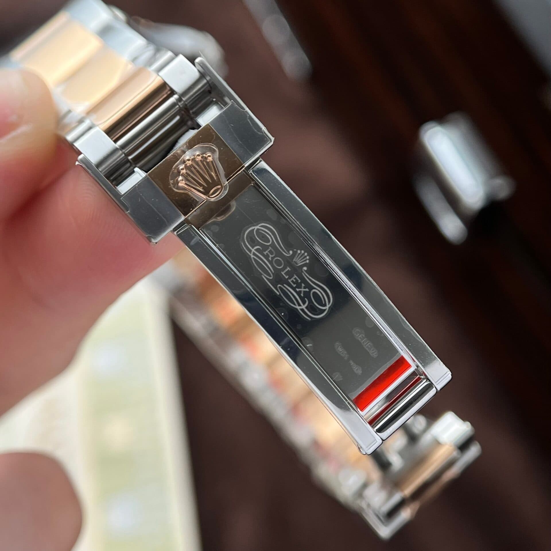 Dong-Ho-Rolex-Yacht-Master-126621-Mat-Chocolate-Rep-11-Clean-40mm-8-scaled-1