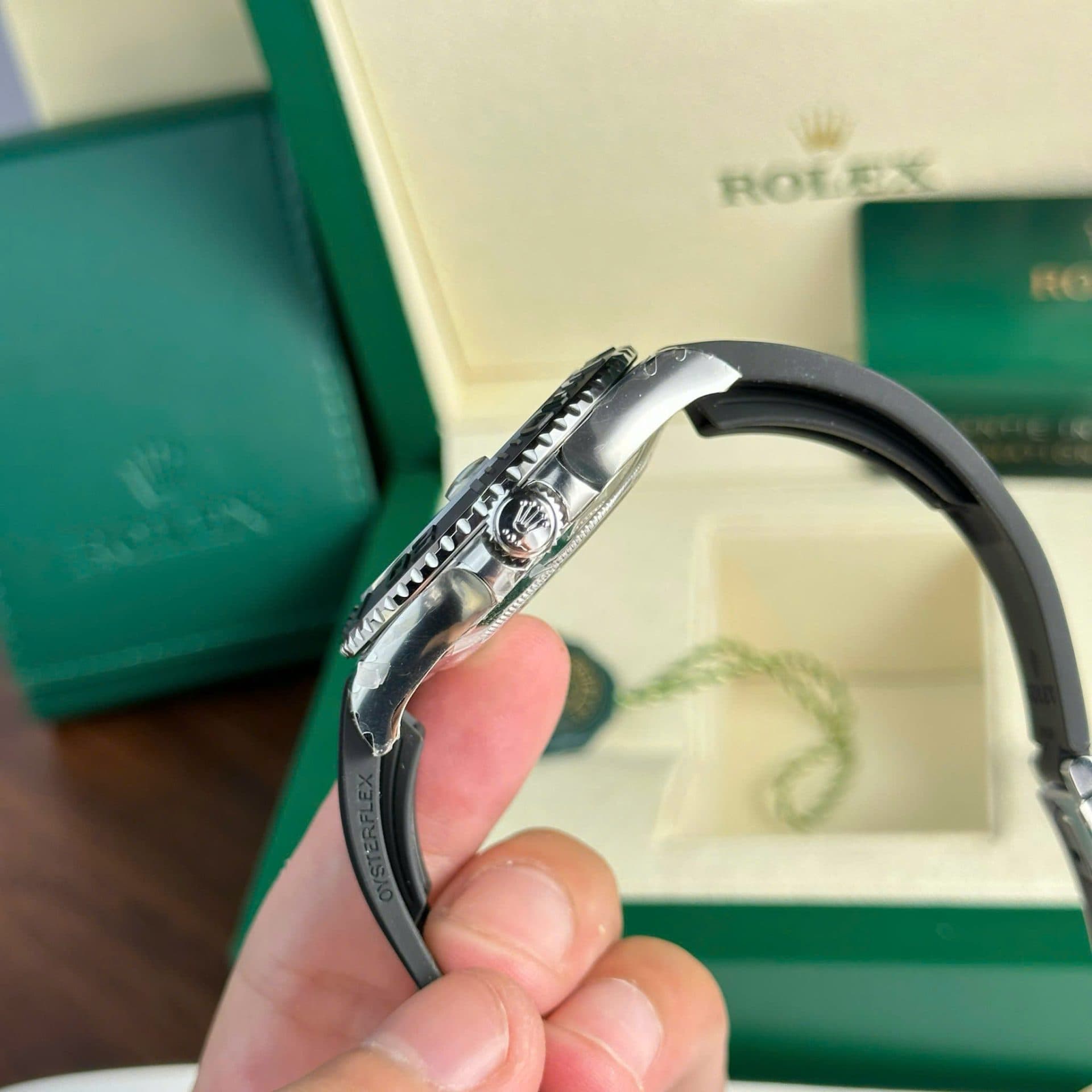 Dong-Ho-Rolex-Yacht-Master-226659-Che-Tac-Tinh-Chinh-Trong-Luong-150-Gram-Nha-May-VS-42mm-3-1