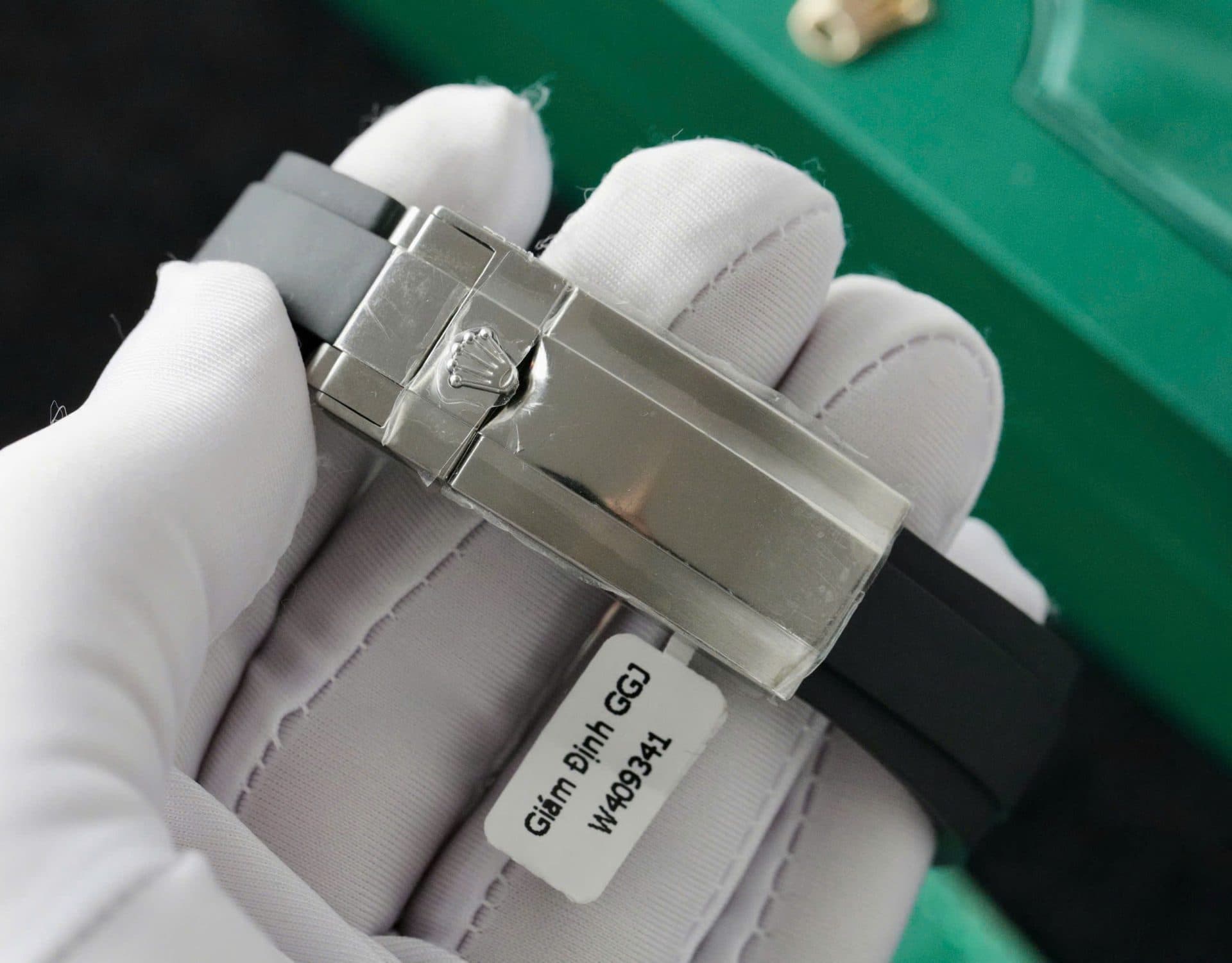 Dong-Ho-Rolex-Yacht-Master-Che-Tac-Full-Kim-Cuong-Moissanite-Day-Cao-Su-42mm-1-1