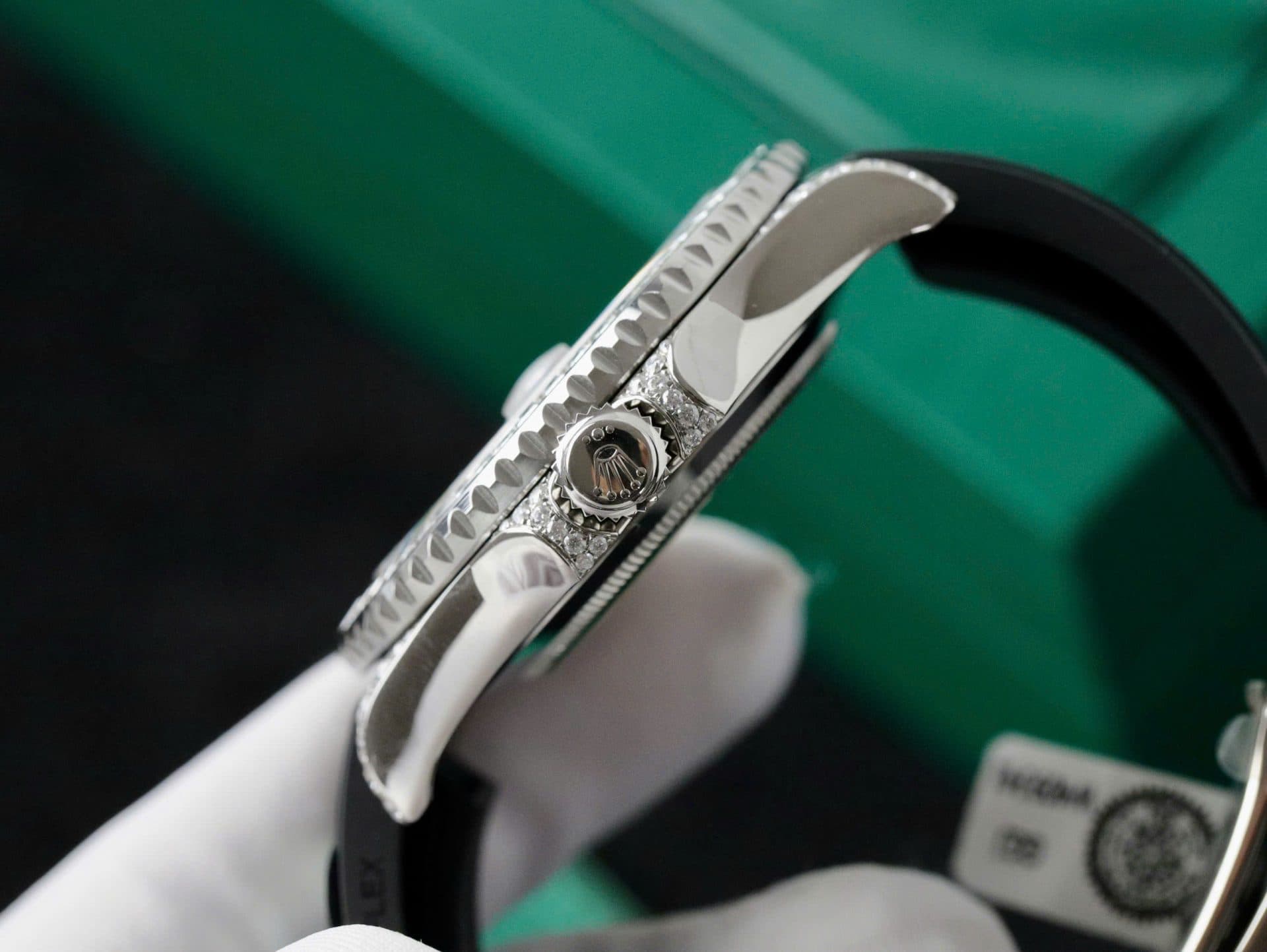 Dong-Ho-Rolex-Yacht-Master-Che-Tac-Full-Kim-Cuong-Moissanite-Day-Cao-Su-42mm-7-1