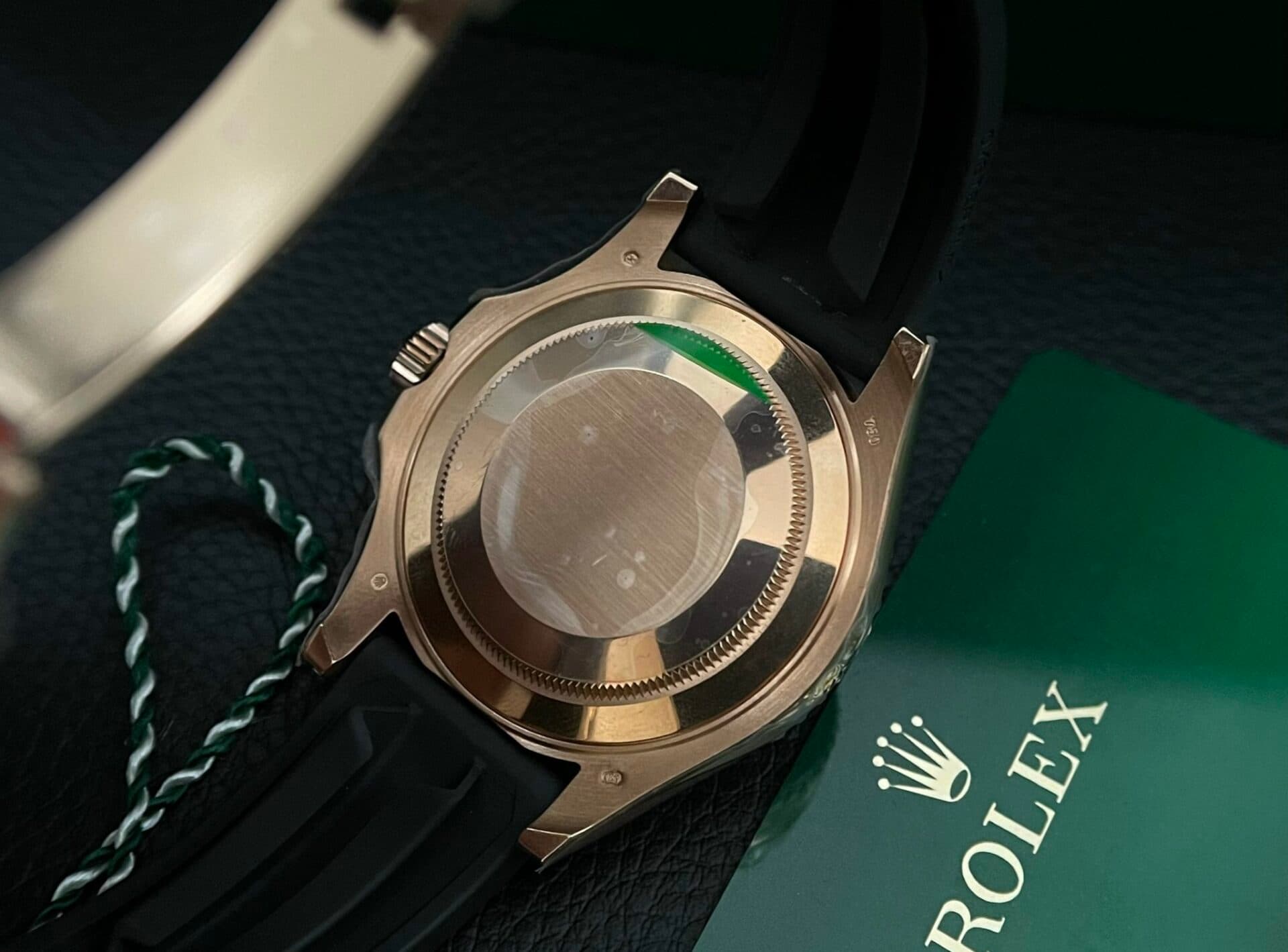 Dong-Ho-Rolex-Yacht-Master-Super-Fake-11-Gia-Re-EW-Factory-40mm-7-1