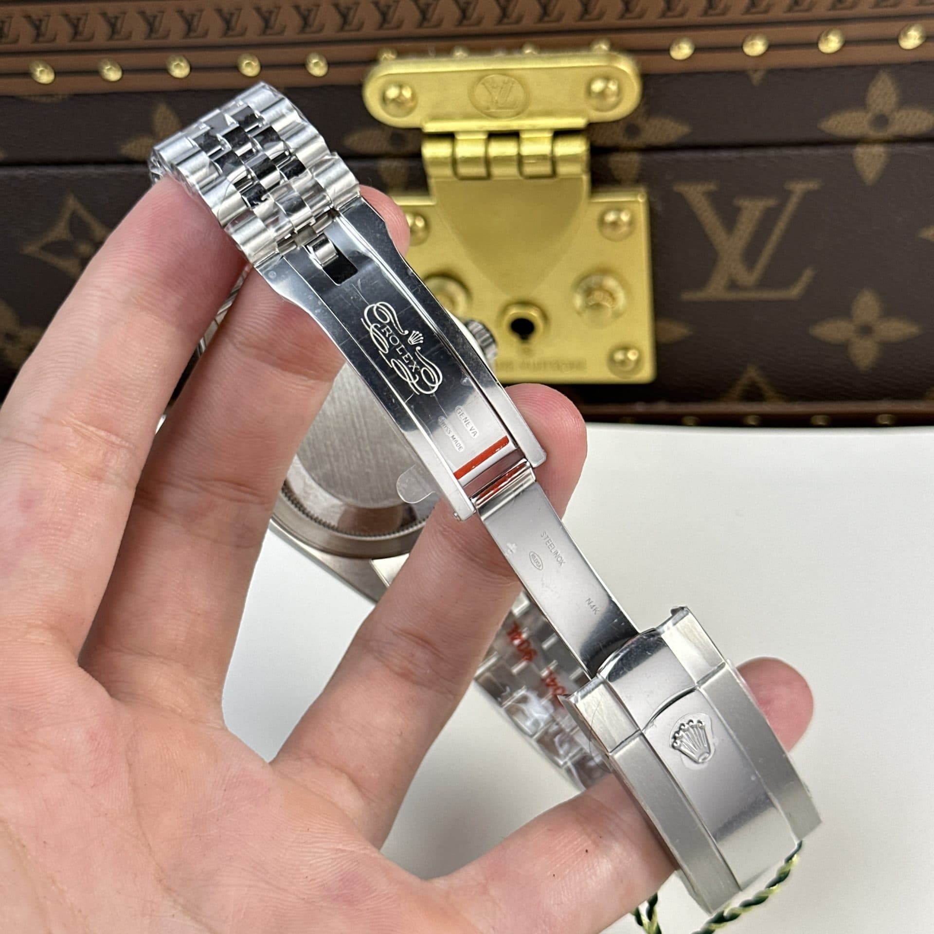 Rolex-Fake-Watch-1