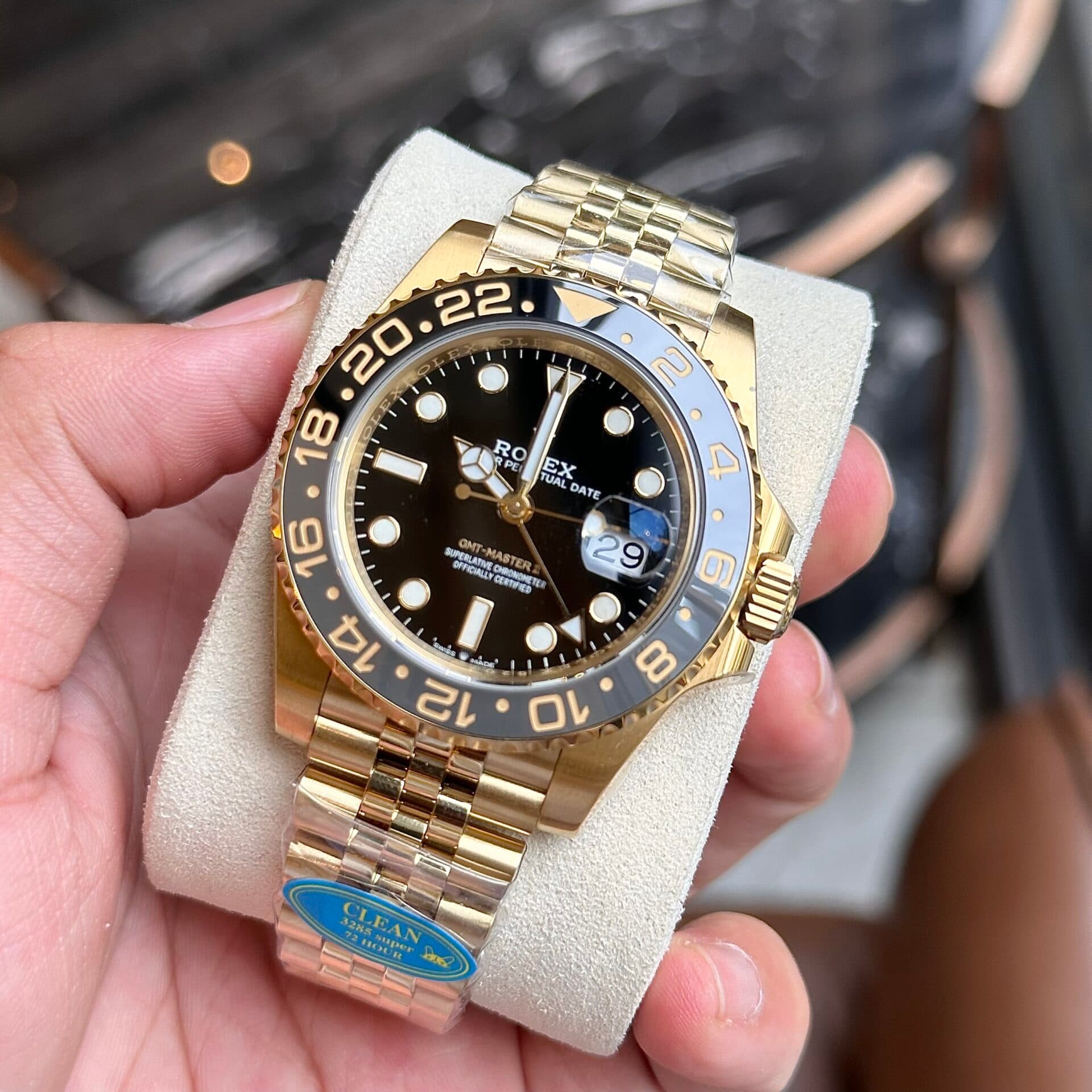 Rolex-GMT-Master-II-126718GRNR-Replica-11-Nha-May-Clean-40mm-3-1