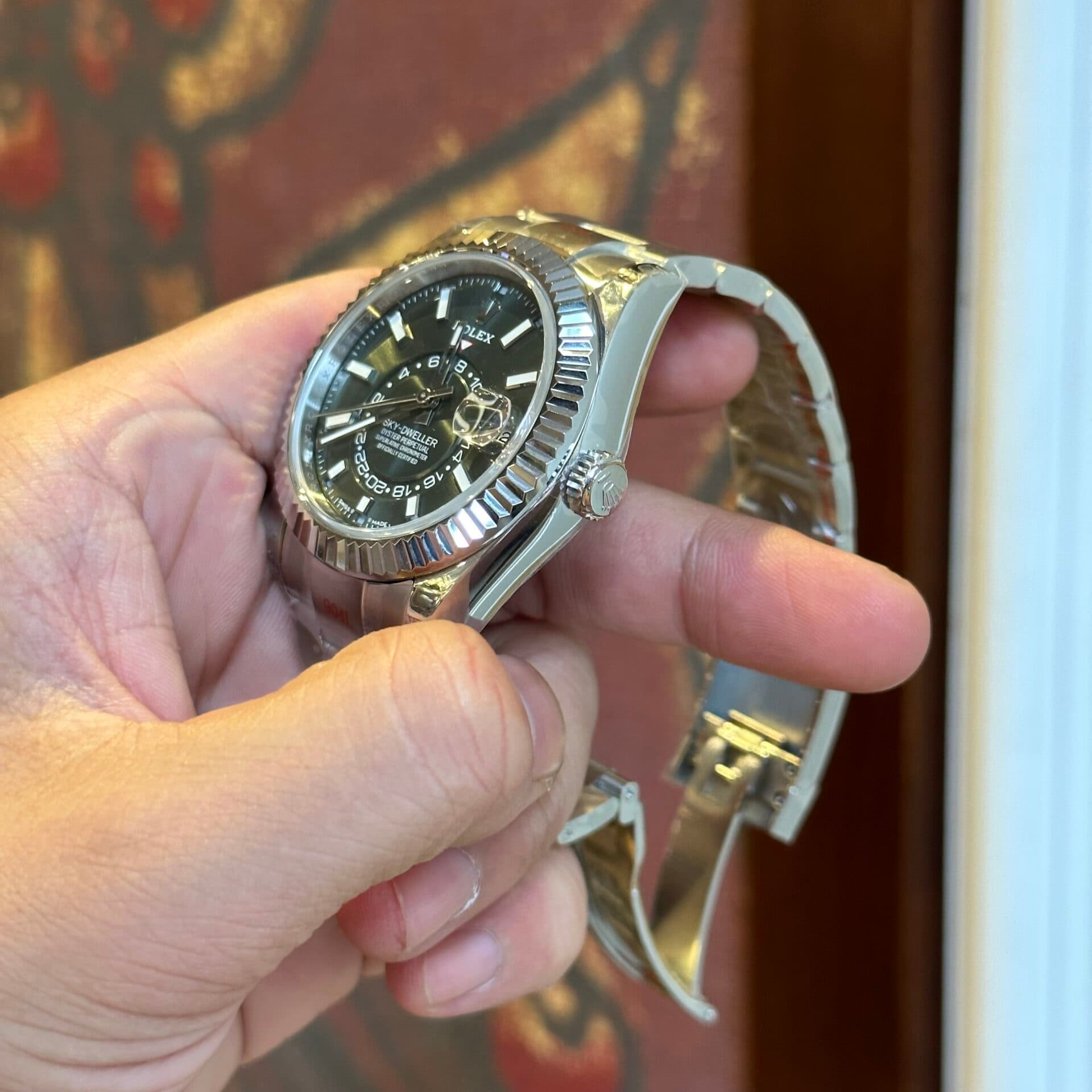 Rolex-Sky-Dweller-336934-Replica-Mat-Xanh-La-Cay-Noob-Factory-42mm-5-1