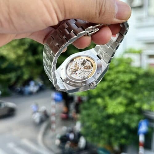 Dong-Ho-Vacheron-Constantin-Overseas-6000V-Tourbillon-Replica-11-6-768×768-1-500×500-1.jpg